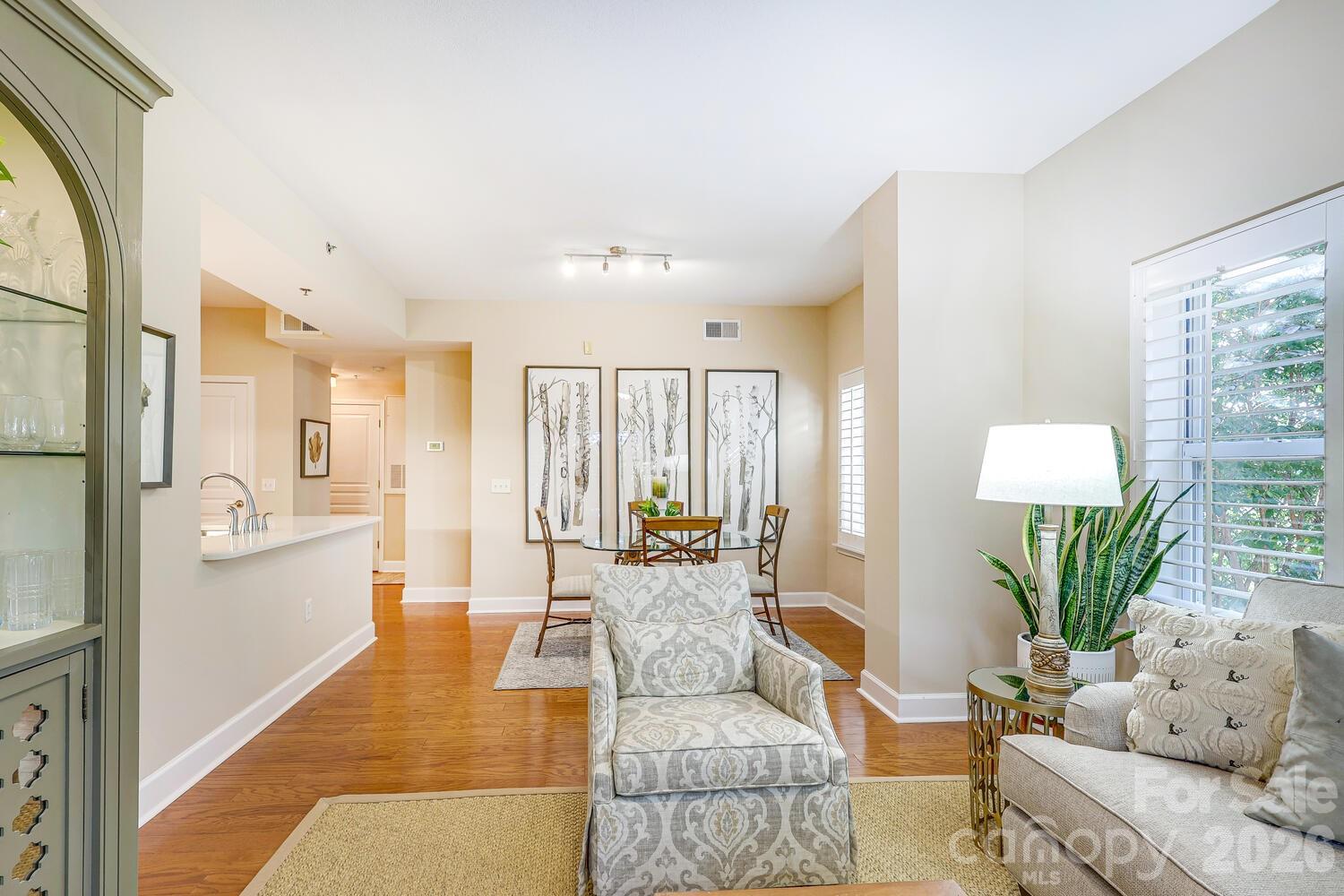 1320 Fillmore Avenue #305 — Charlotte
