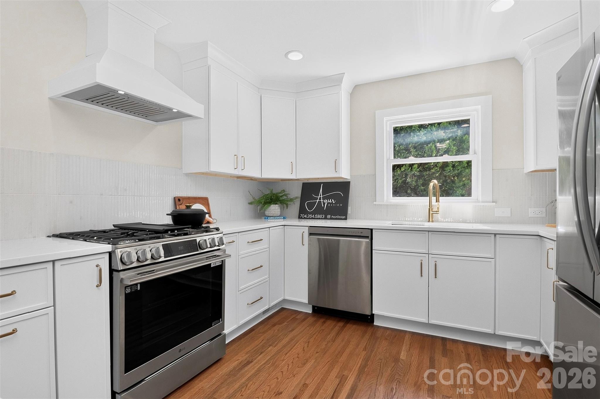 3617 Woodleaf Road — Charlotte