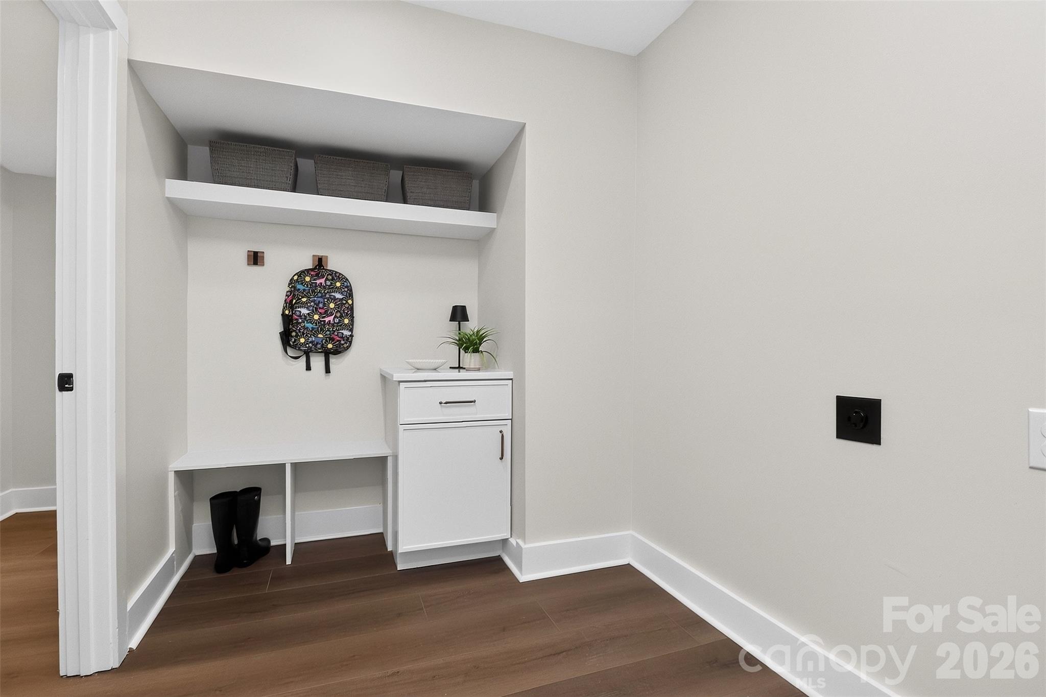 3617 Woodleaf Road — Charlotte