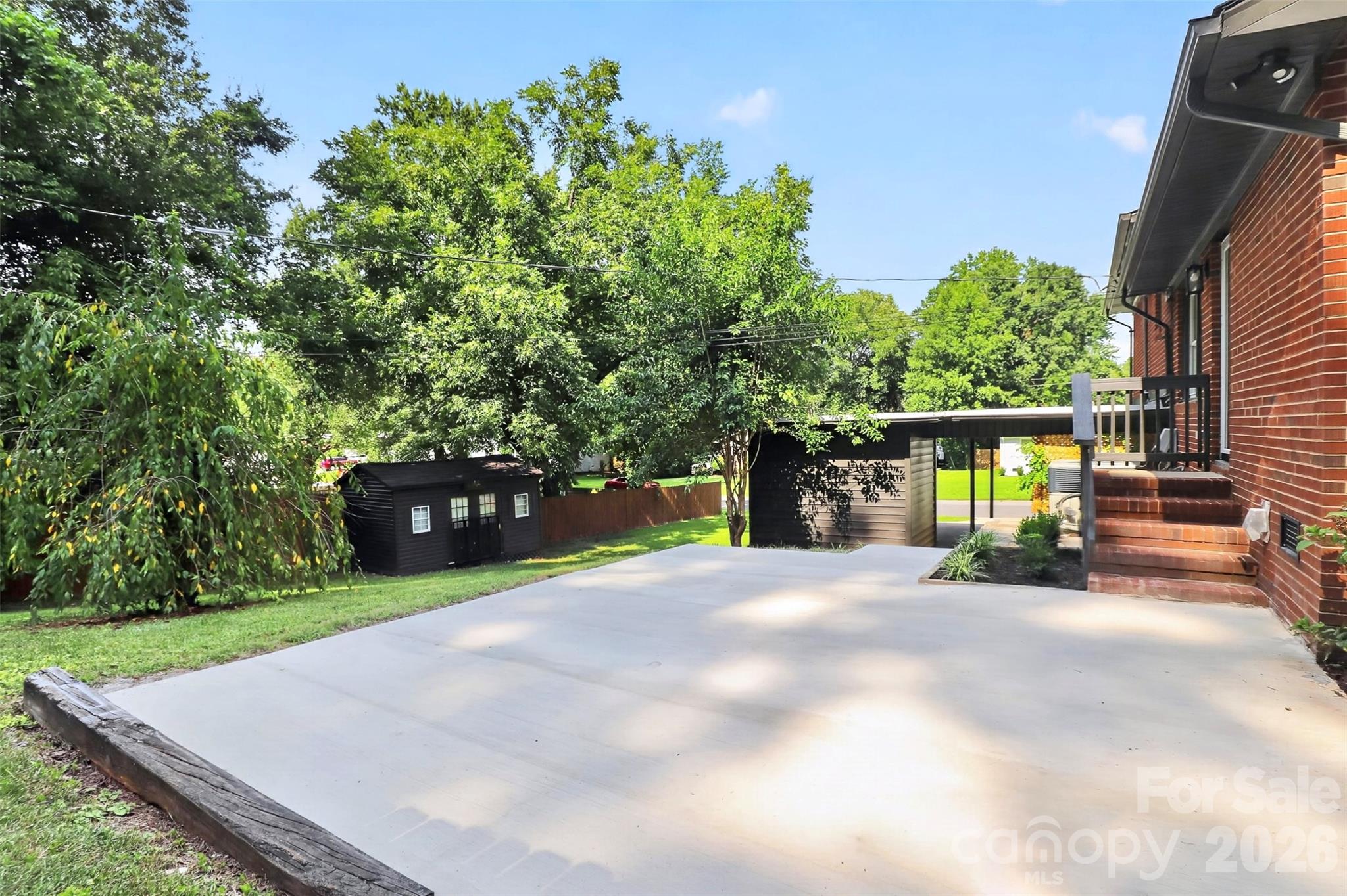 3617 Woodleaf Road — Charlotte