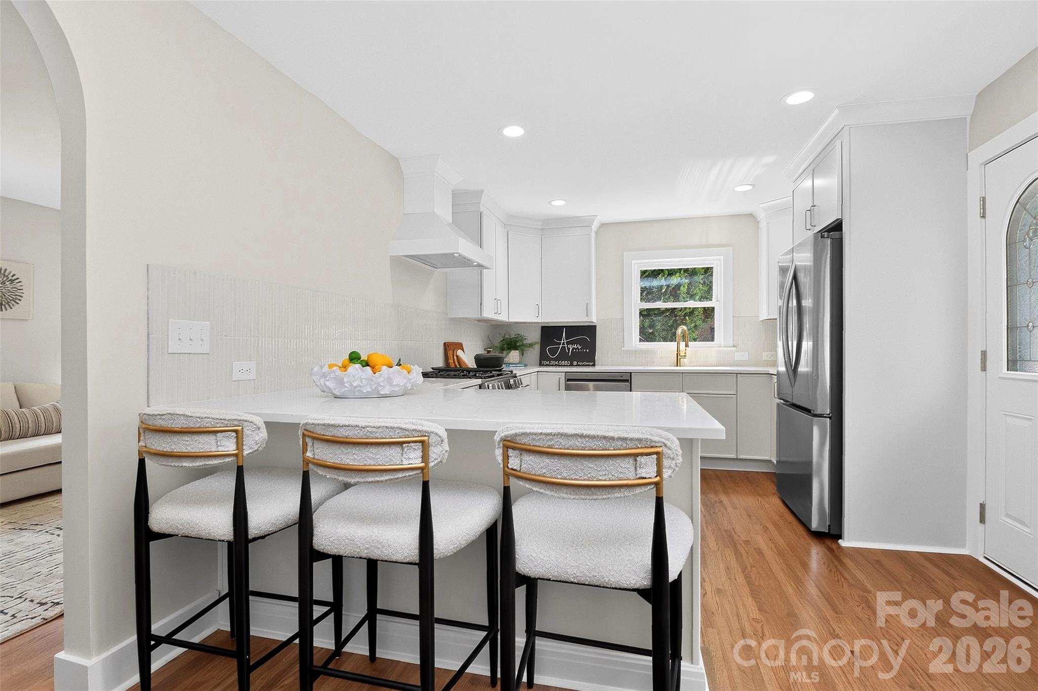 3617 Woodleaf Road — Charlotte