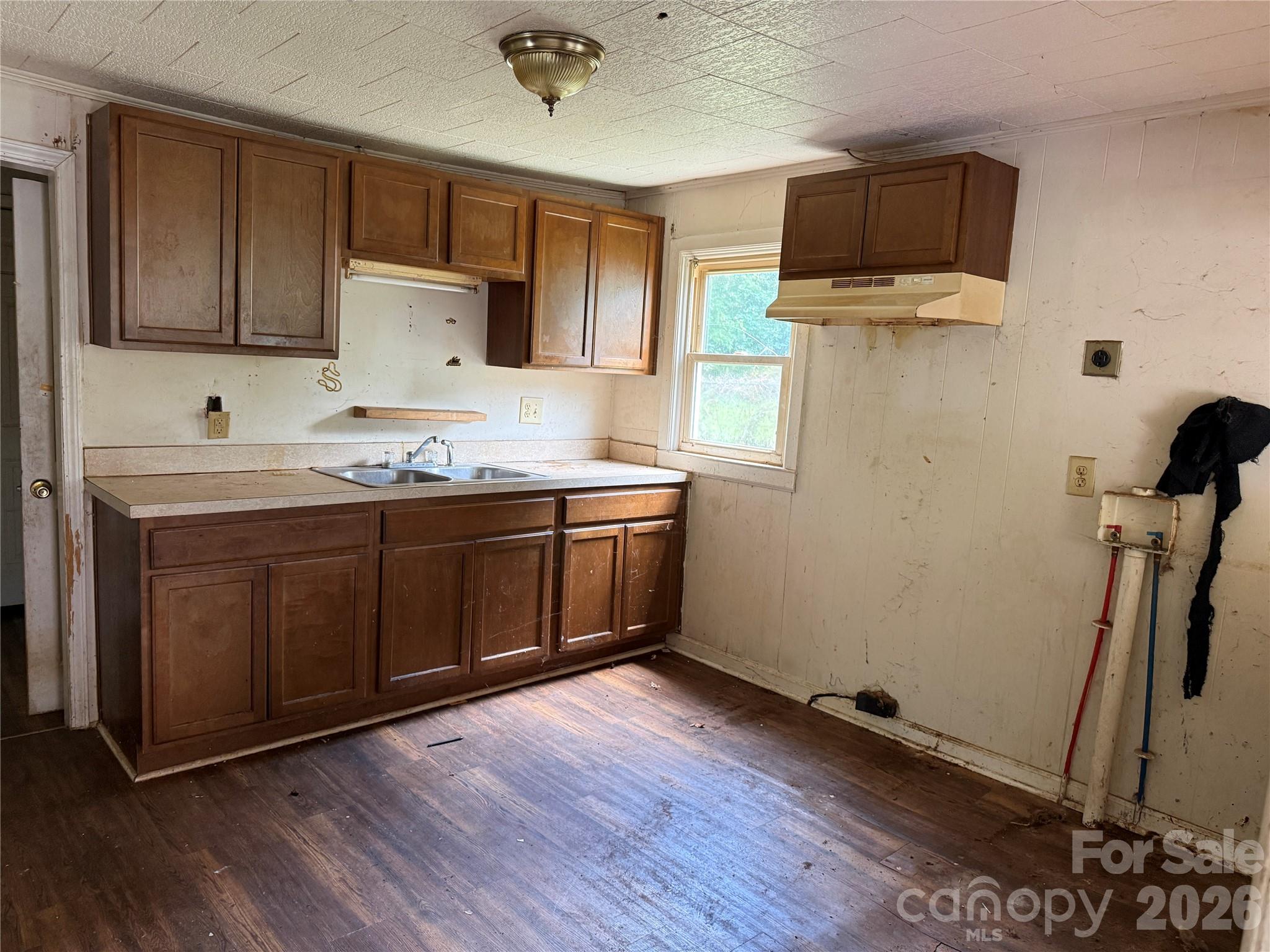 712 N Myrtle Street — Gastonia