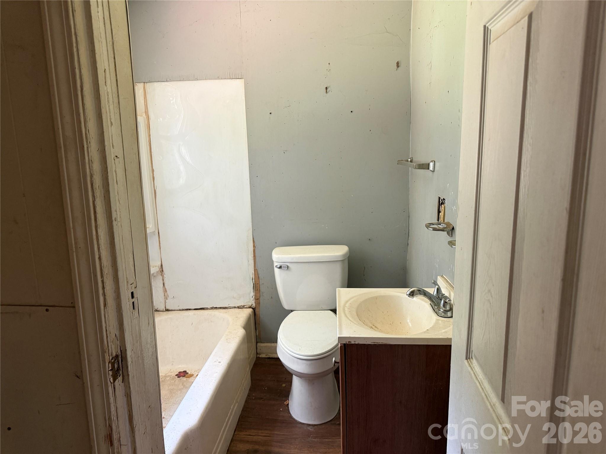 712 N Myrtle Street — Gastonia