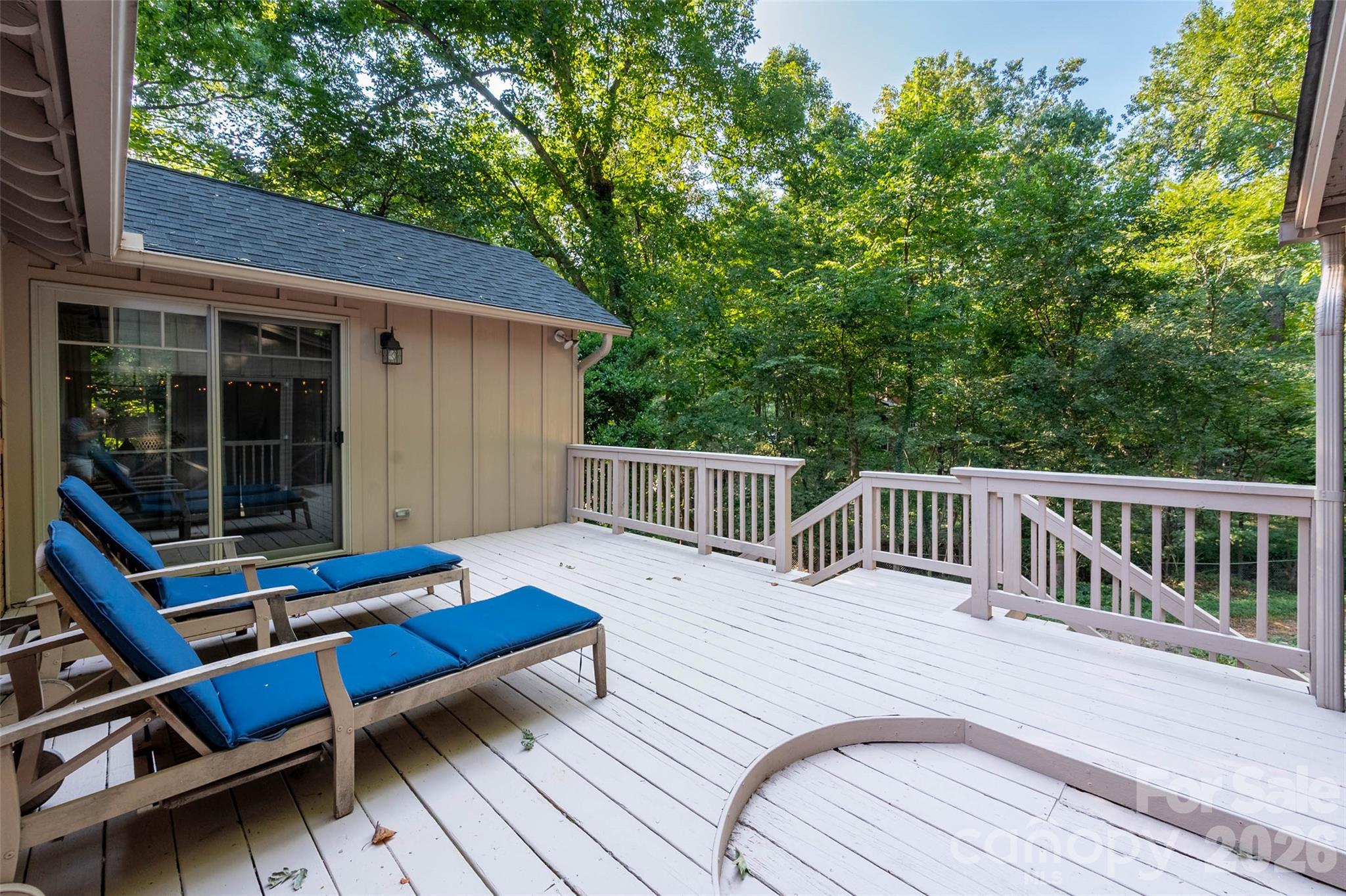 3101 Northampton Drive — Charlotte
