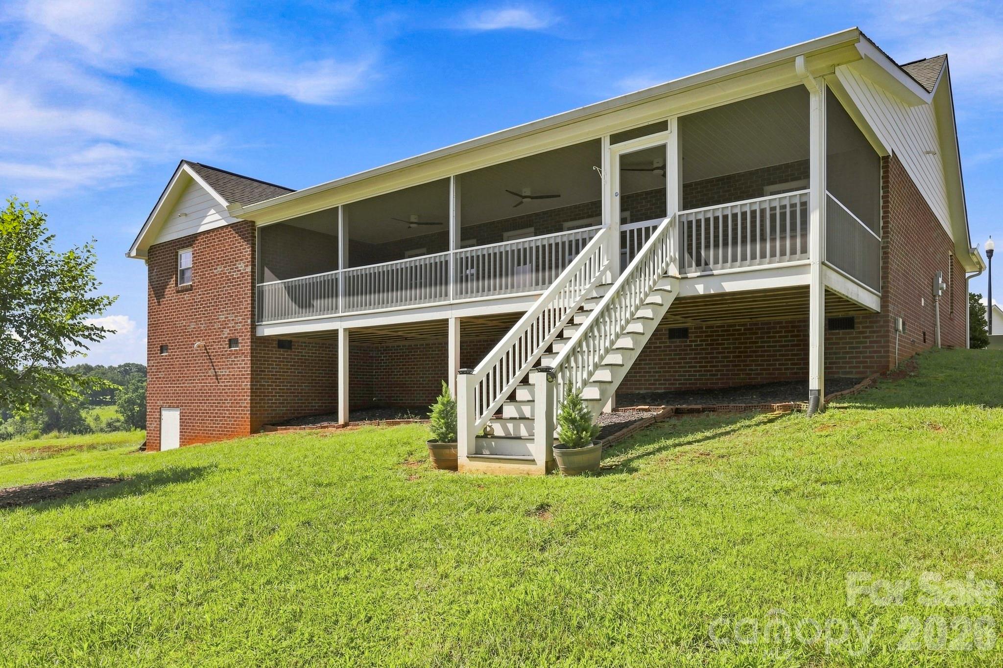 116 Kingston Place — Spindale