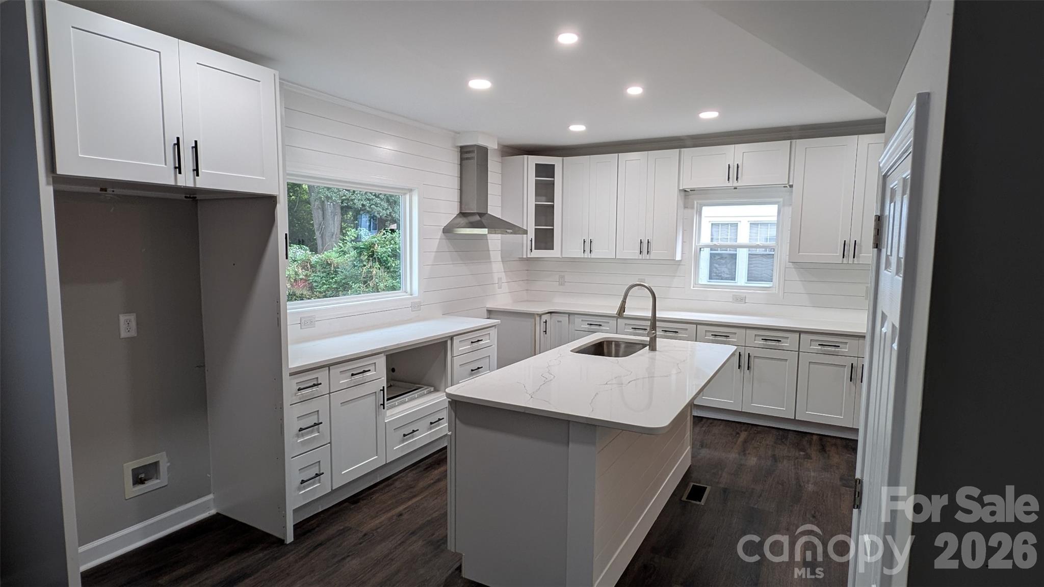 522 Stockton Street — Statesville