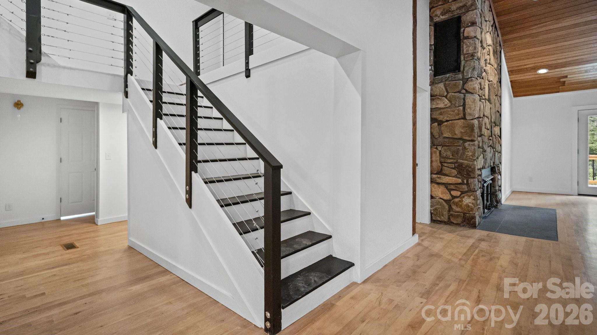 102 FALLS Street — Morganton
