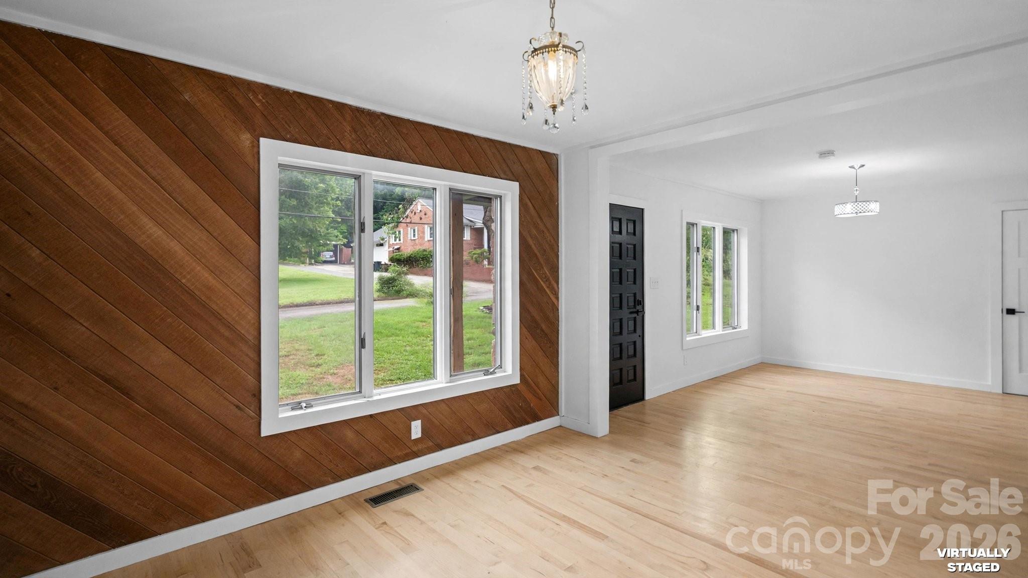 102 FALLS Street — Morganton