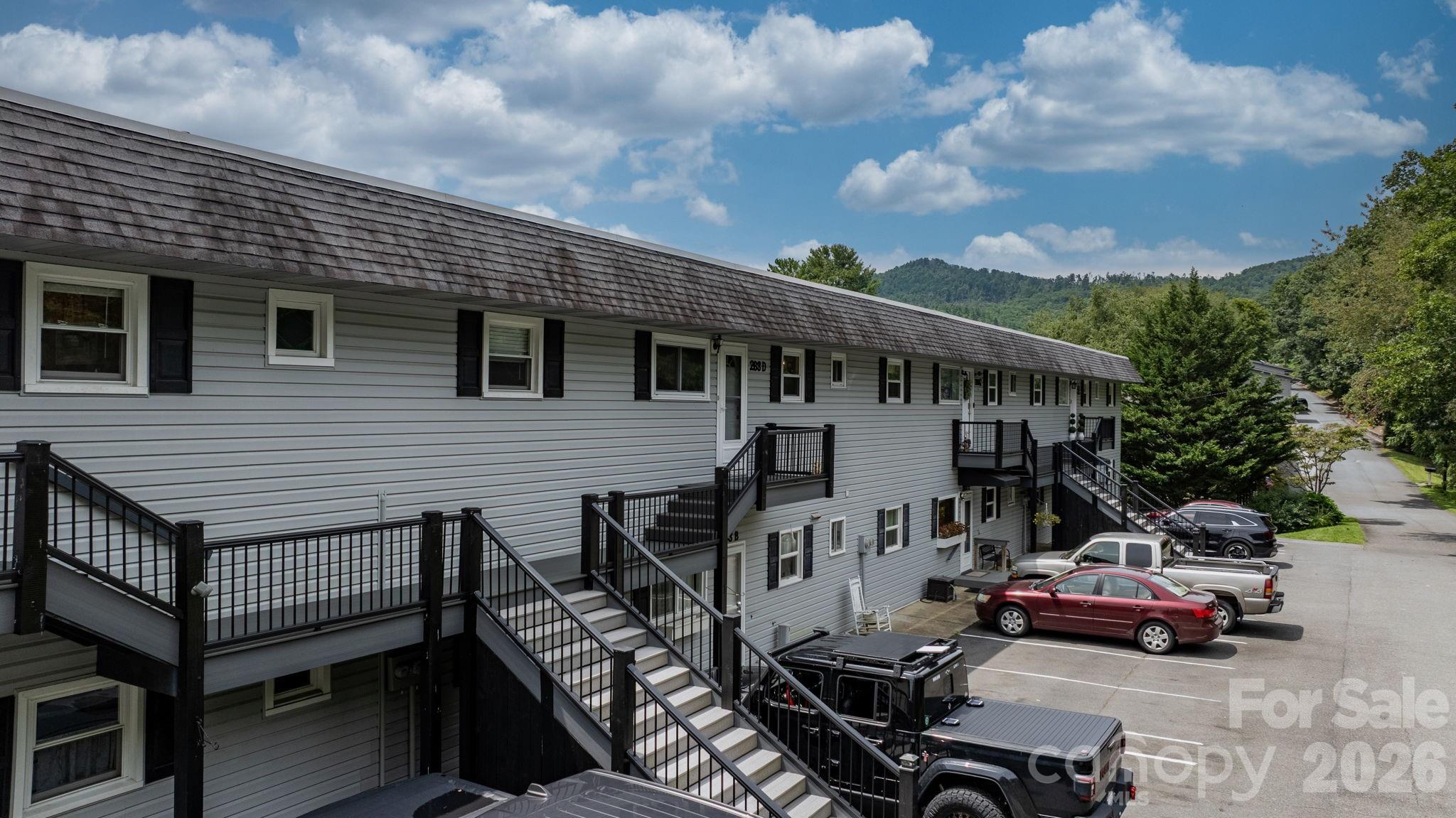 263 Fairway Lane #D — Spruce Pine