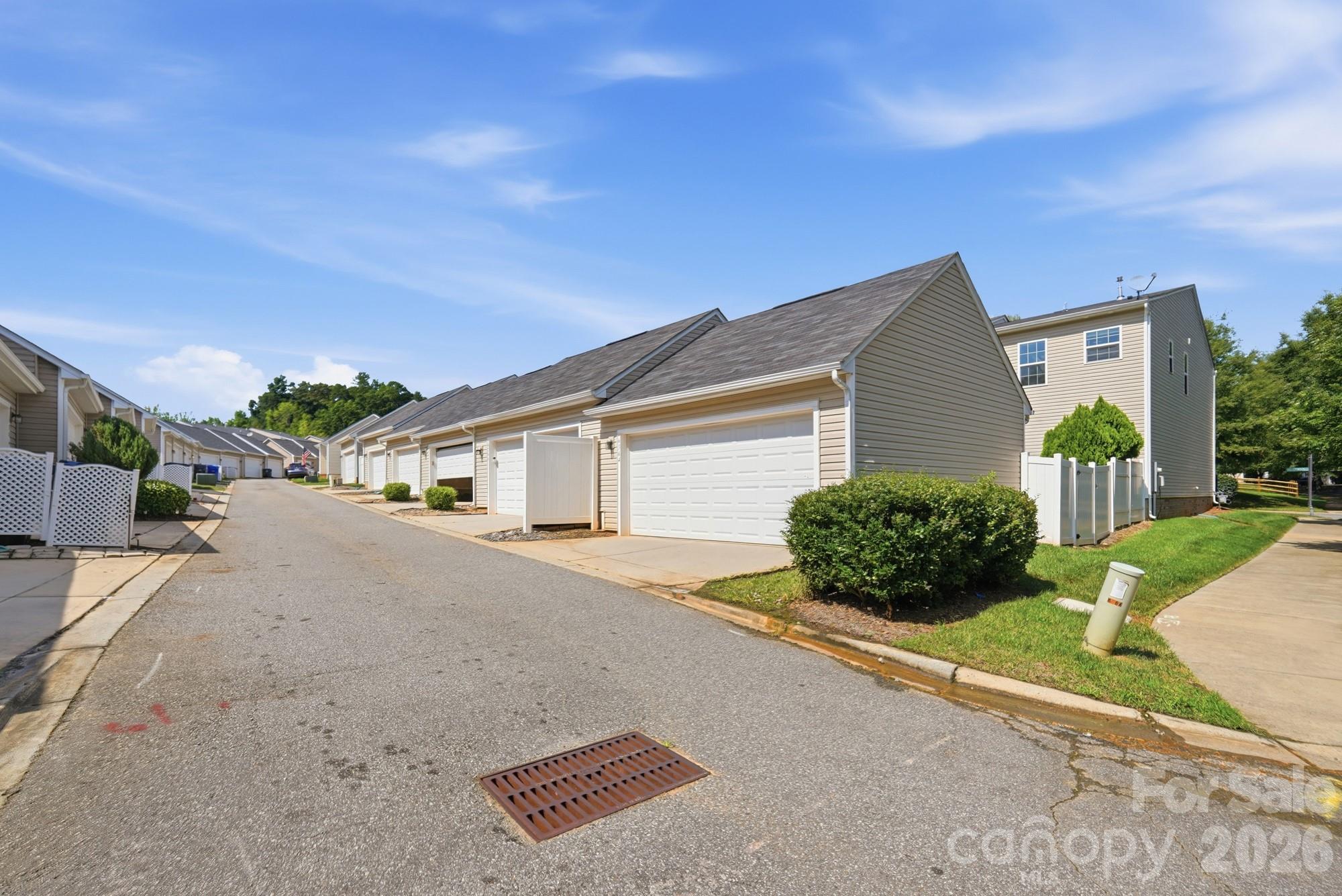 6564 Hasley Woods Drive — Huntersville