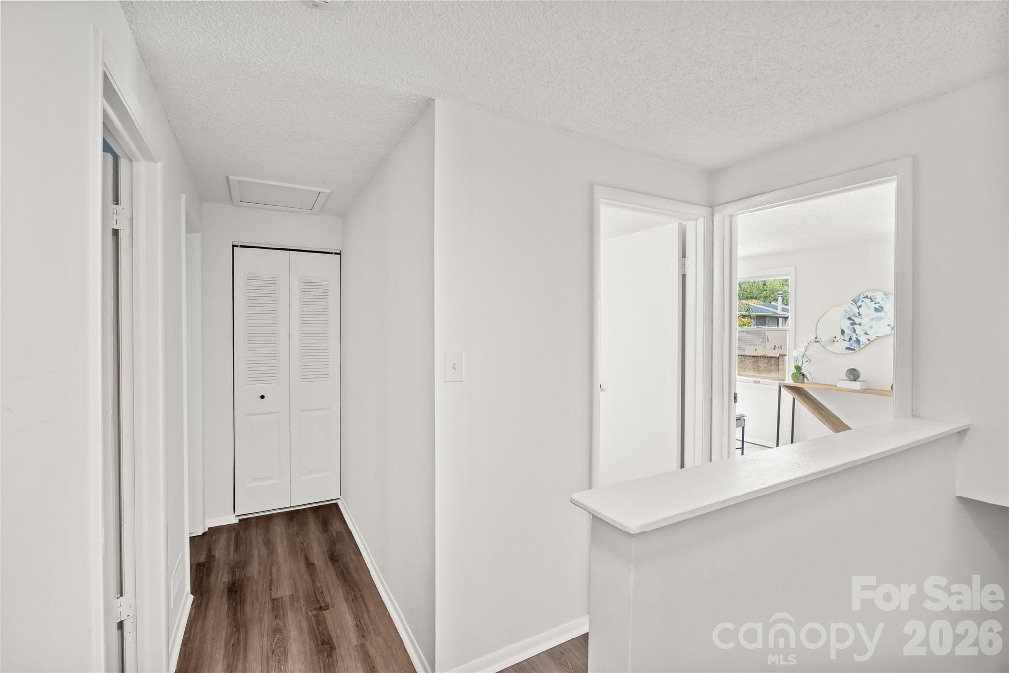 8254 Knights Bridge Road — Charlotte