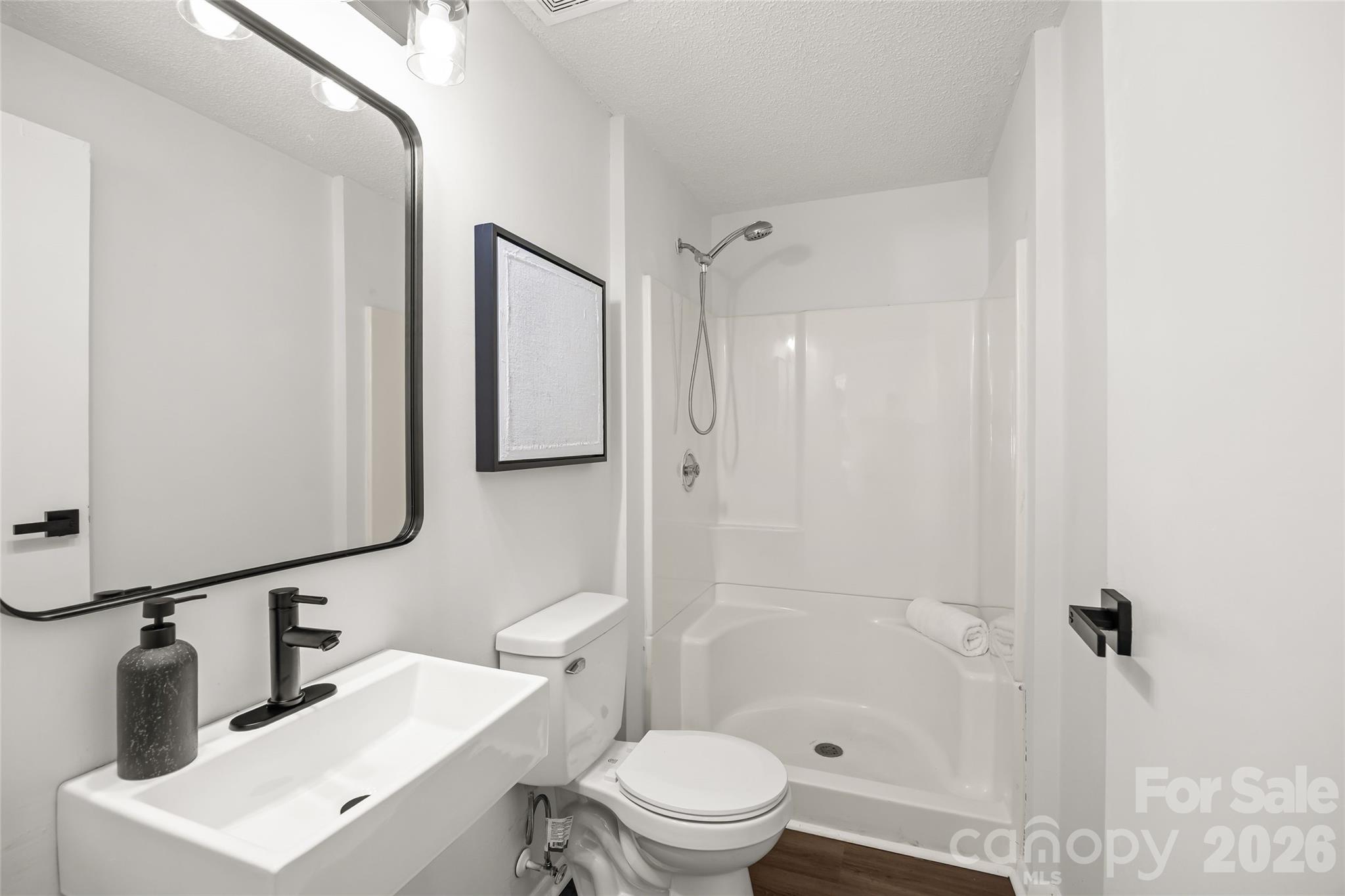 8254 Knights Bridge Road — Charlotte