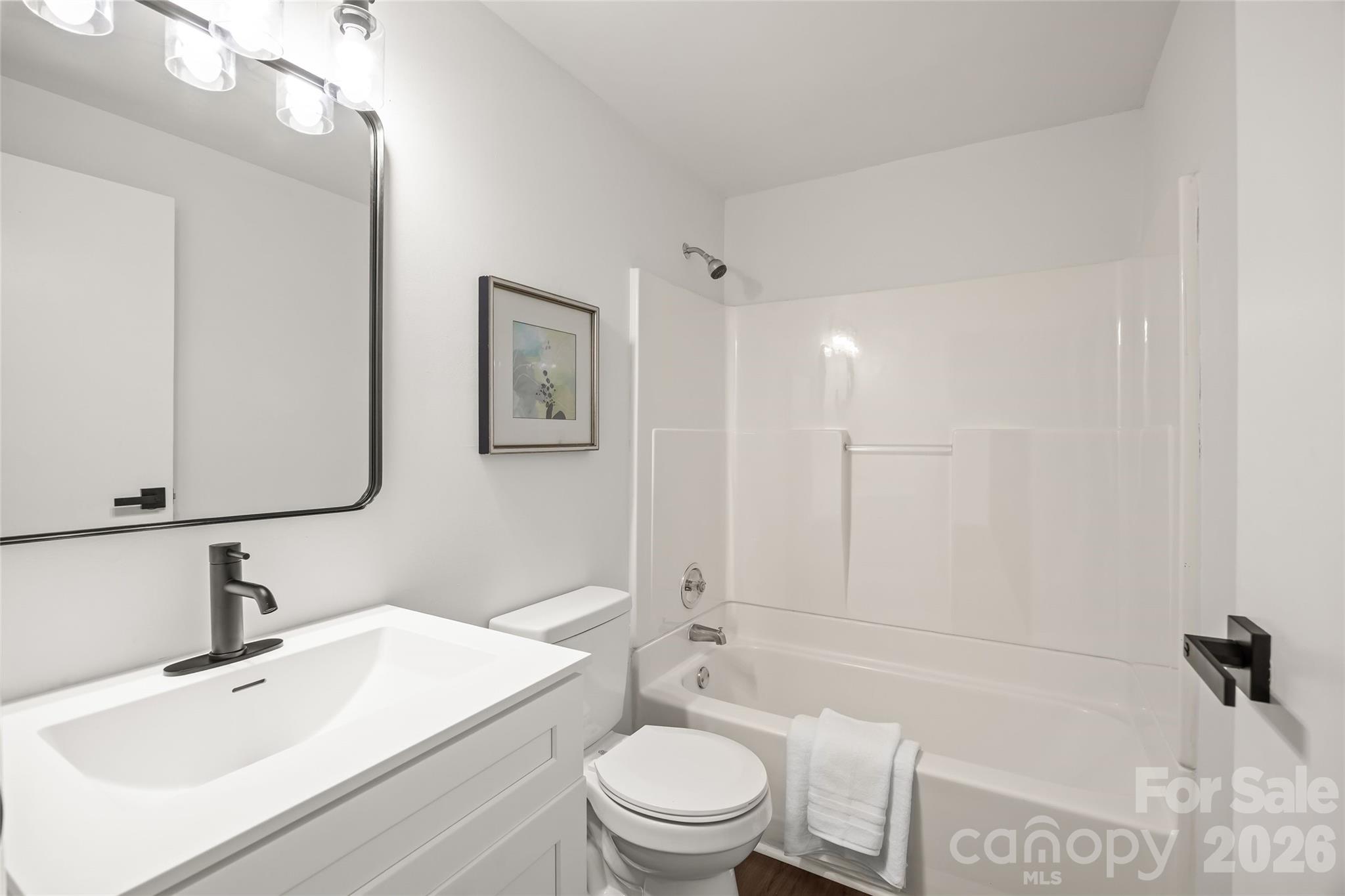 8254 Knights Bridge Road — Charlotte