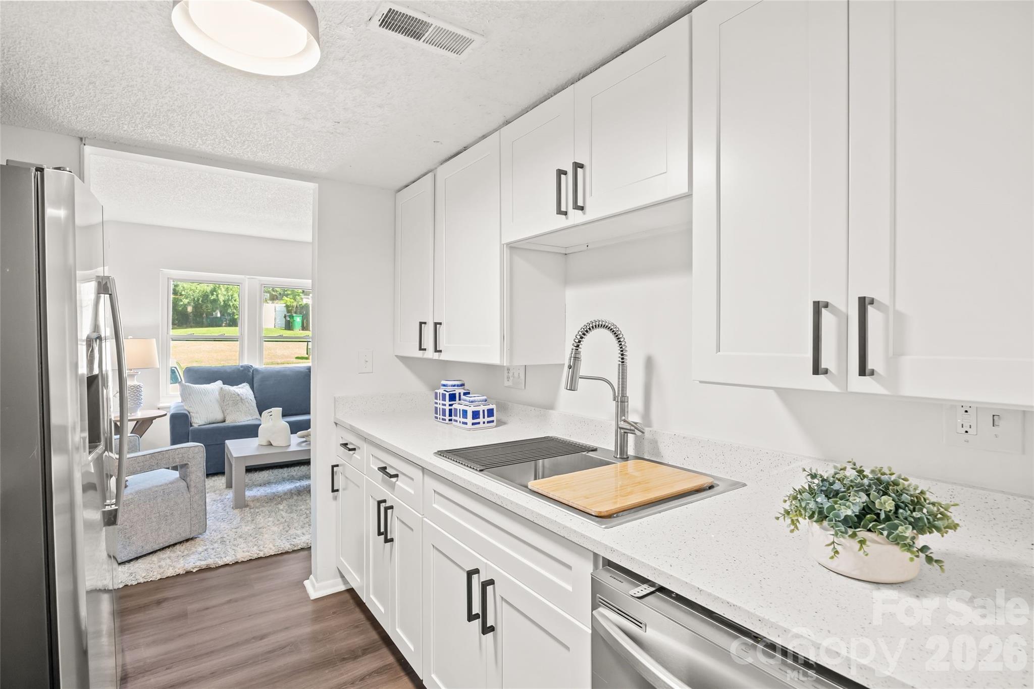 8254 Knights Bridge Road — Charlotte