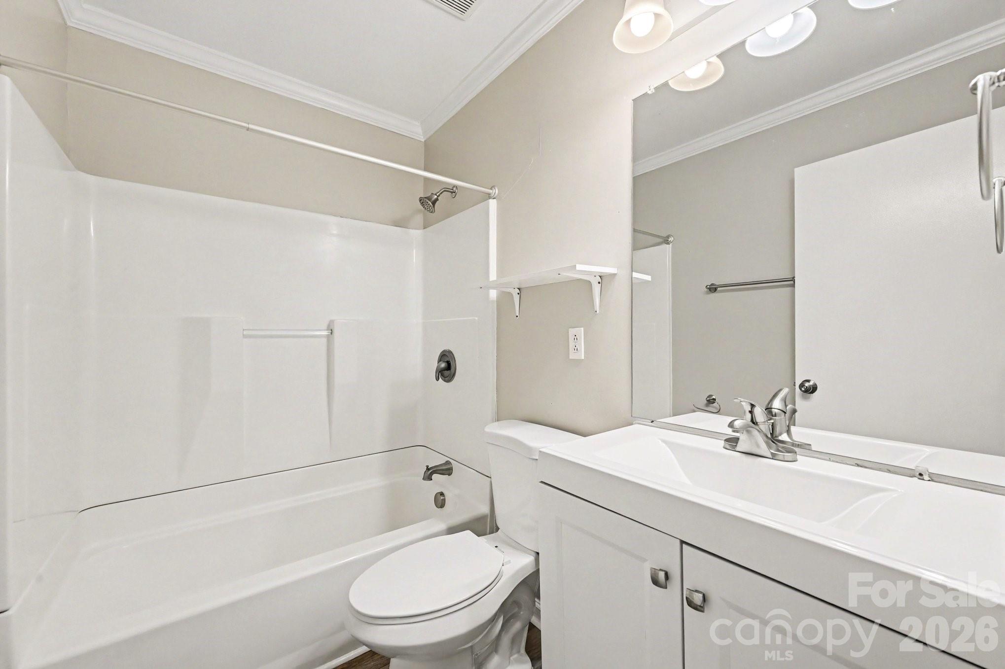 6915 Idlewild Road — Charlotte
