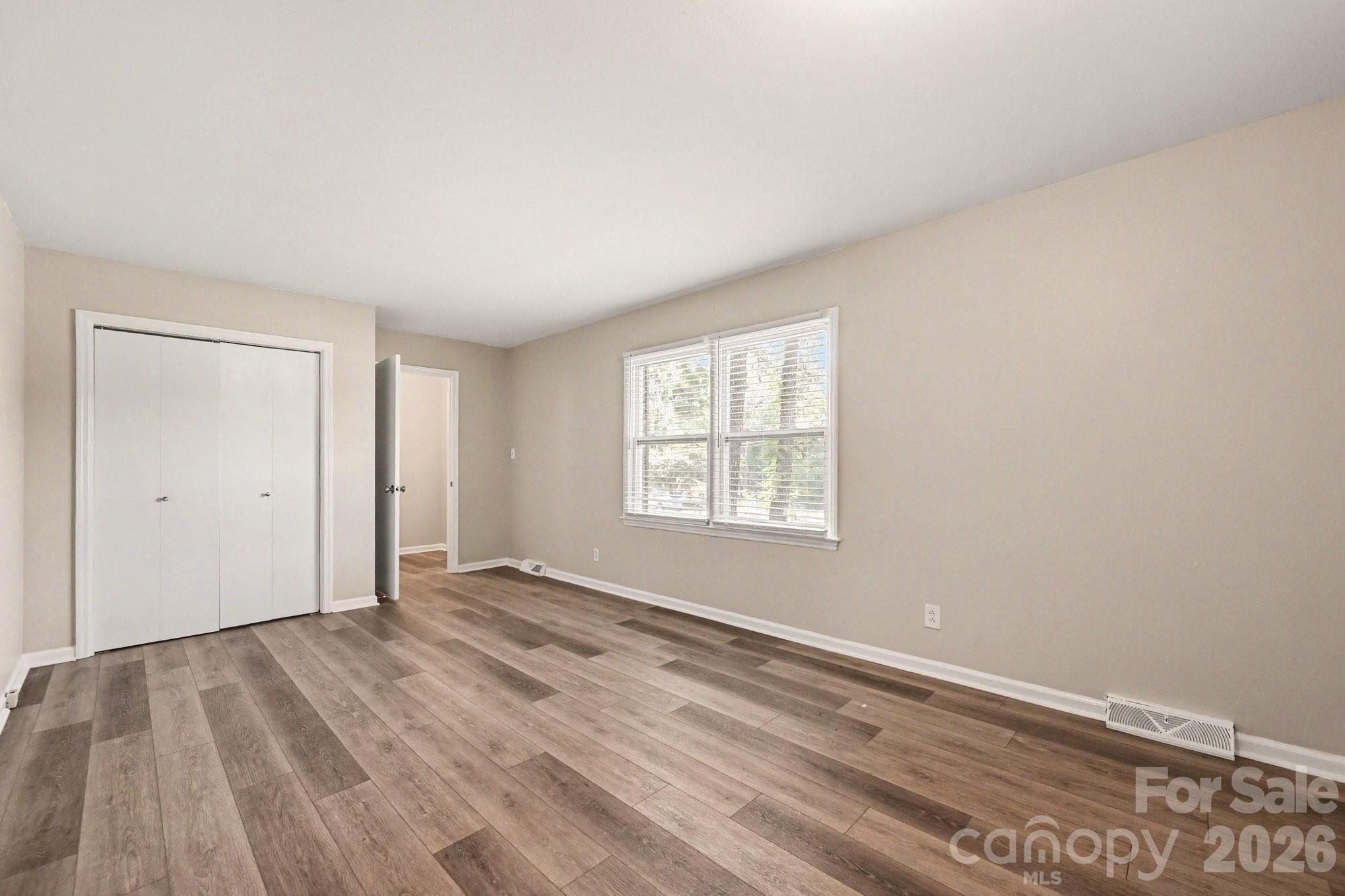 6915 Idlewild Road — Charlotte