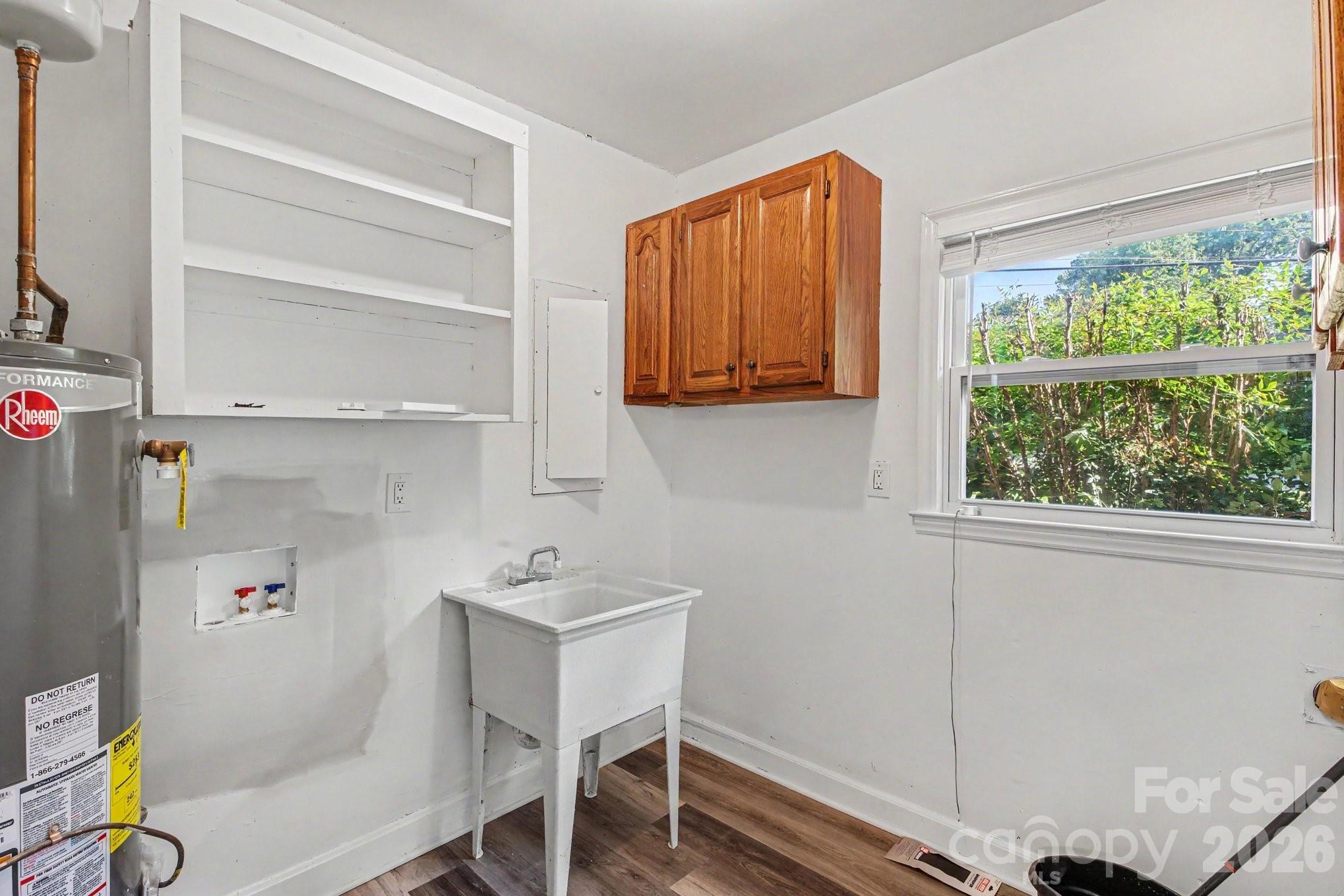 6209 Springfield Drive — Charlotte