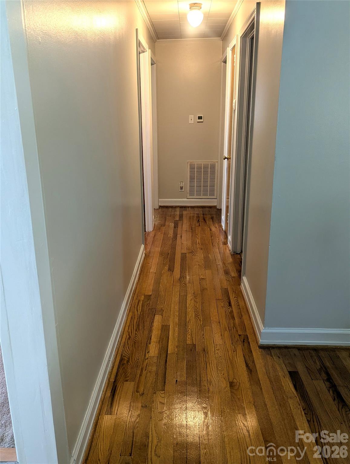 605 Lincoln Lane — Lenoir