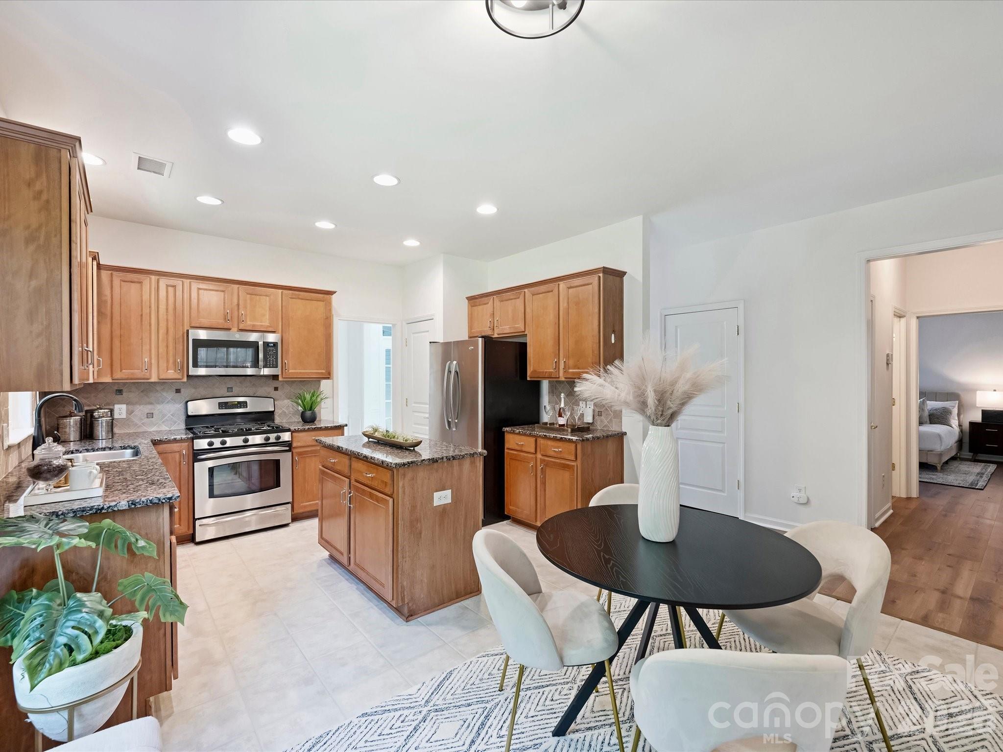 12332 Bobhouse Drive — Charlotte