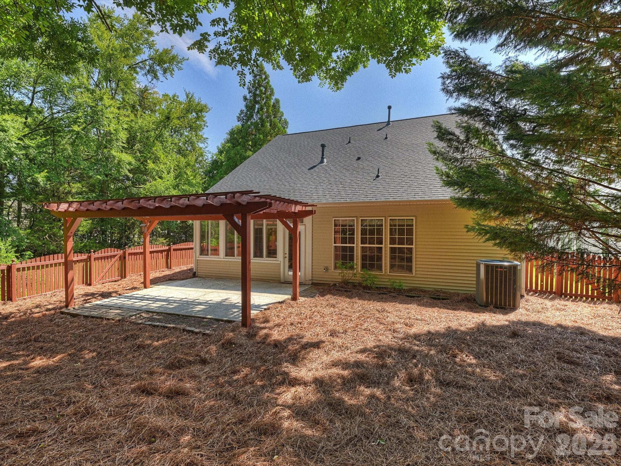 12332 Bobhouse Drive — Charlotte