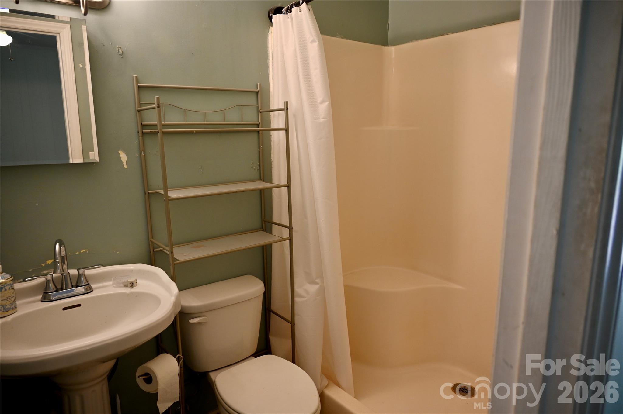 3166 Holly Road — Connelly Springs