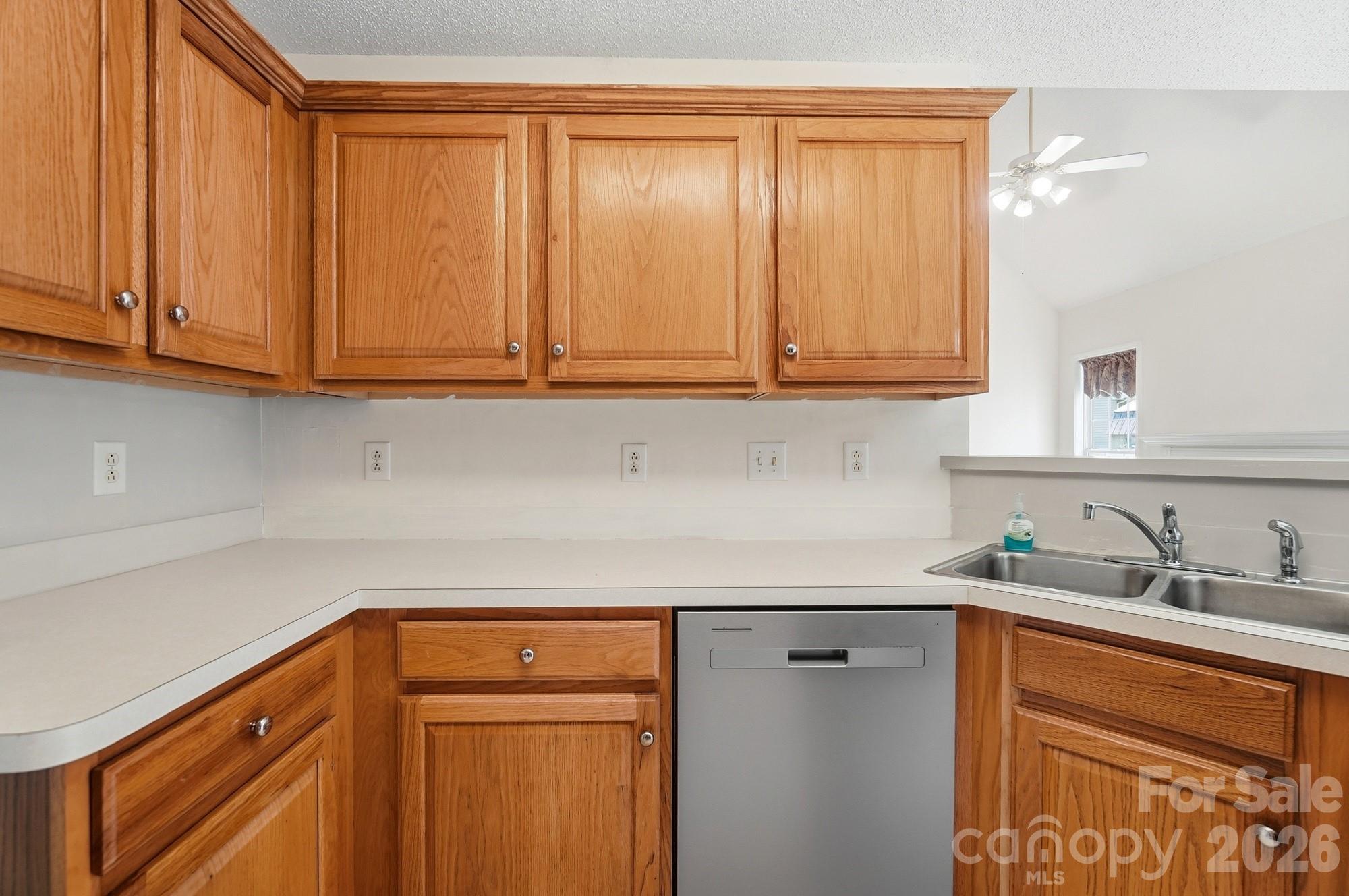 3405 Continental Drive — Monroe