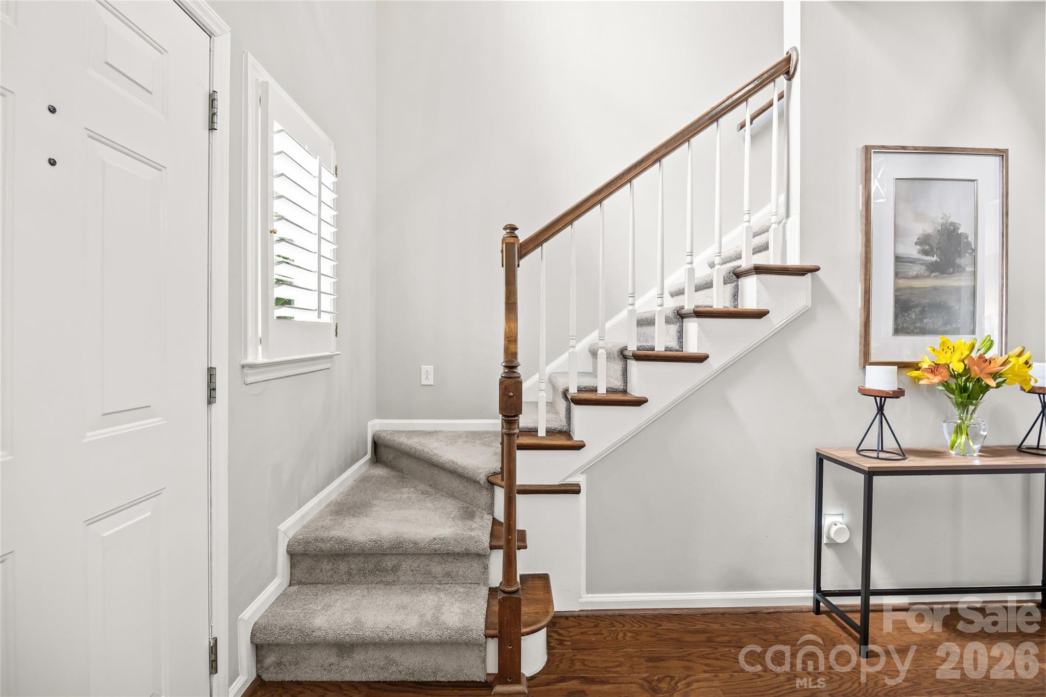 5933 Fitzwilliams Lane — Charlotte