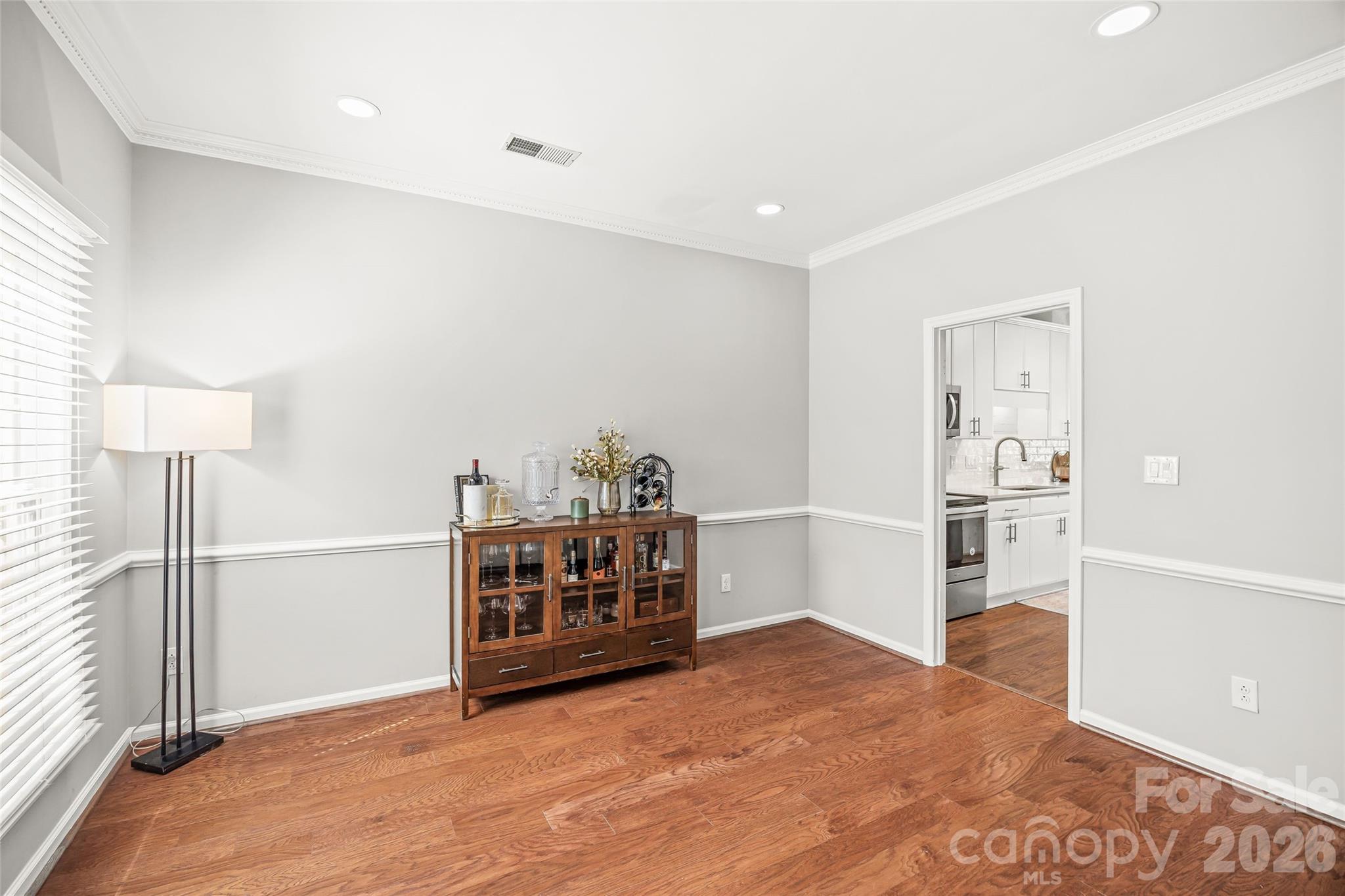 5933 Fitzwilliams Lane — Charlotte