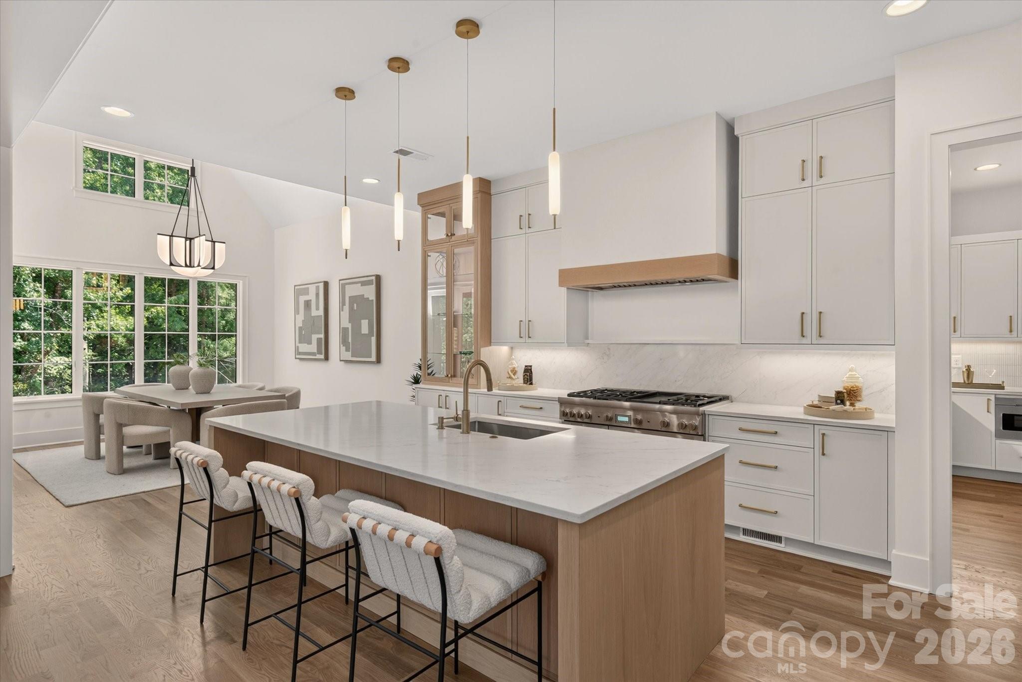 213 Crest Court — Weddington
