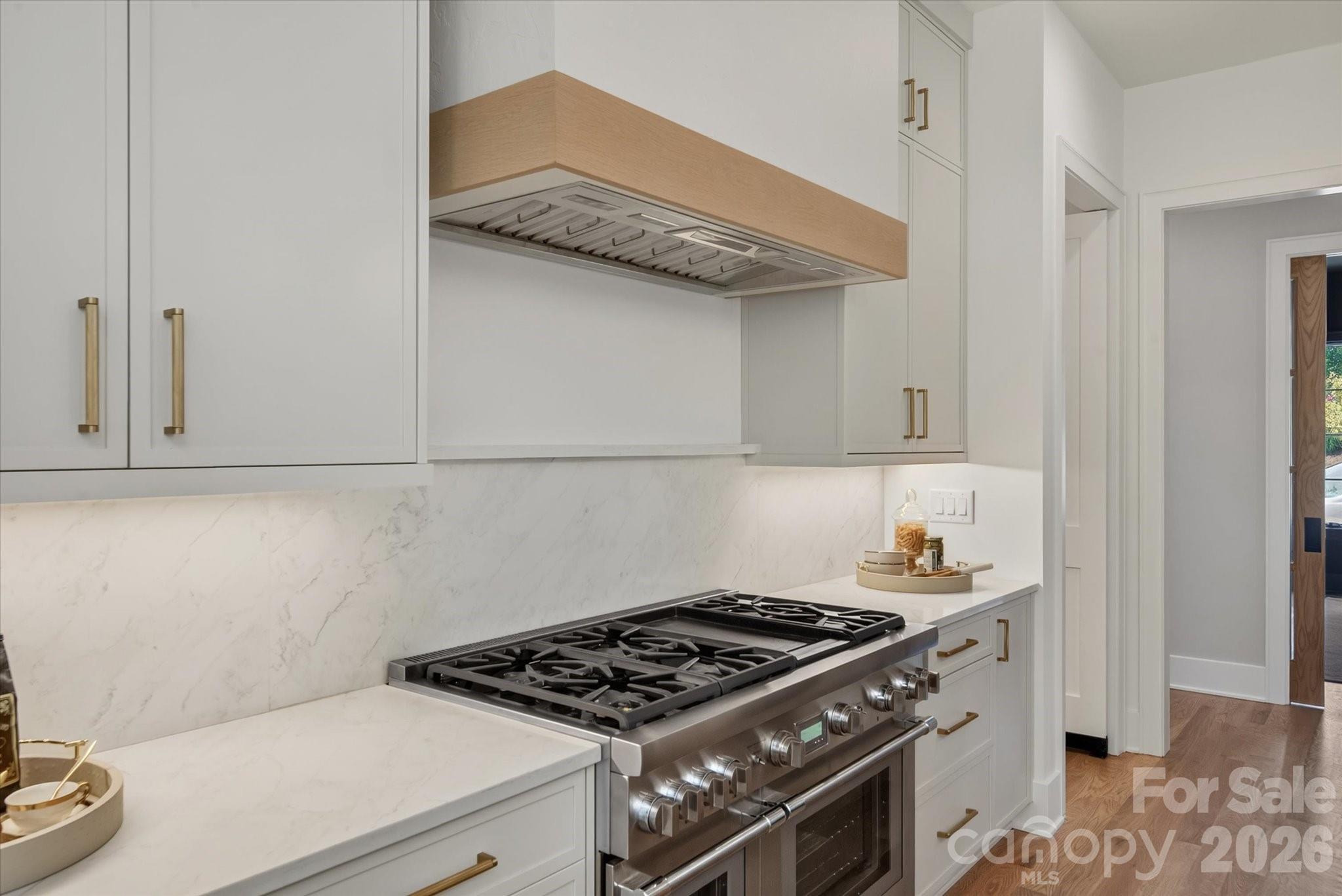 213 Crest Court — Weddington