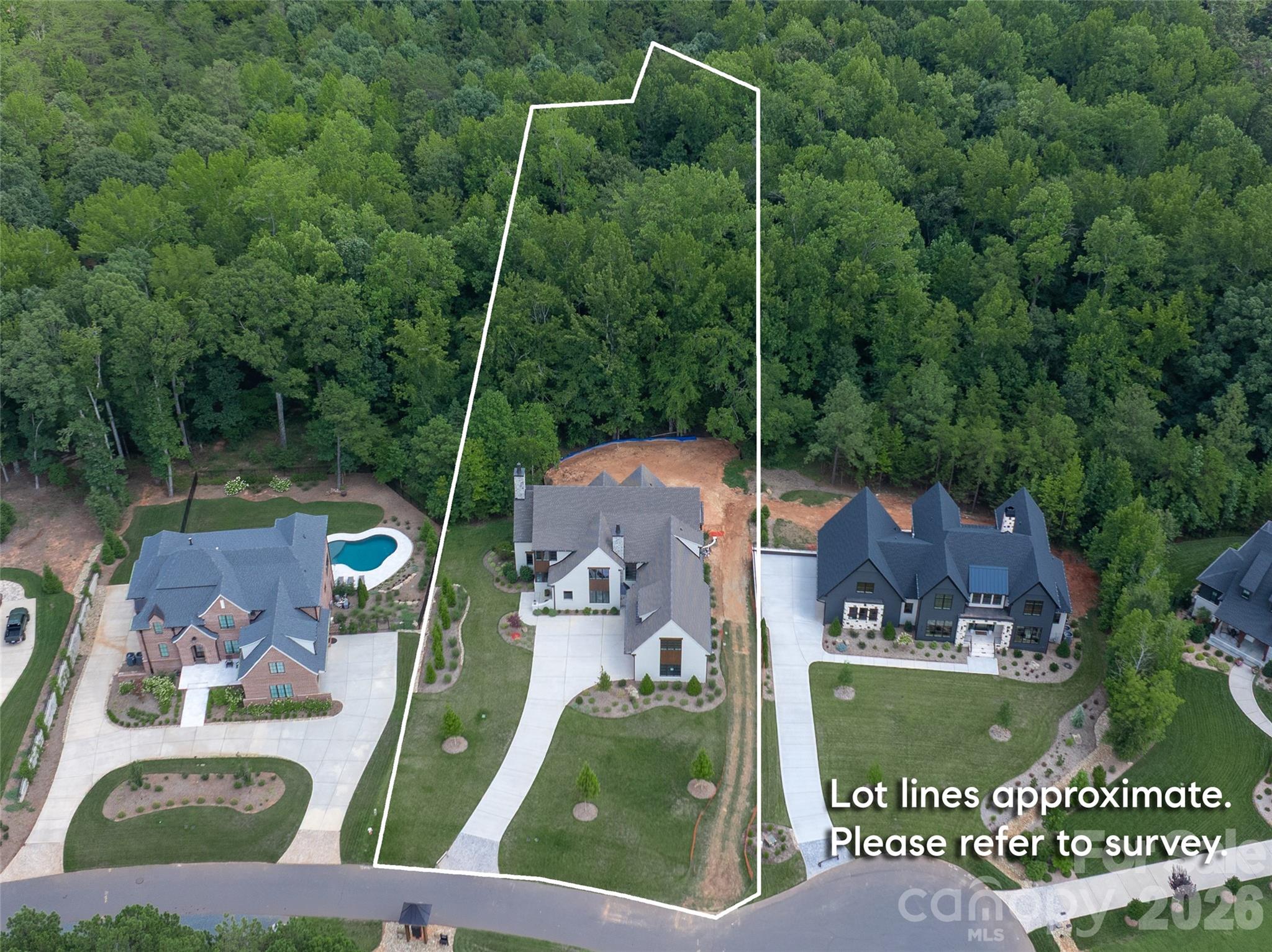 213 Crest Court — Weddington