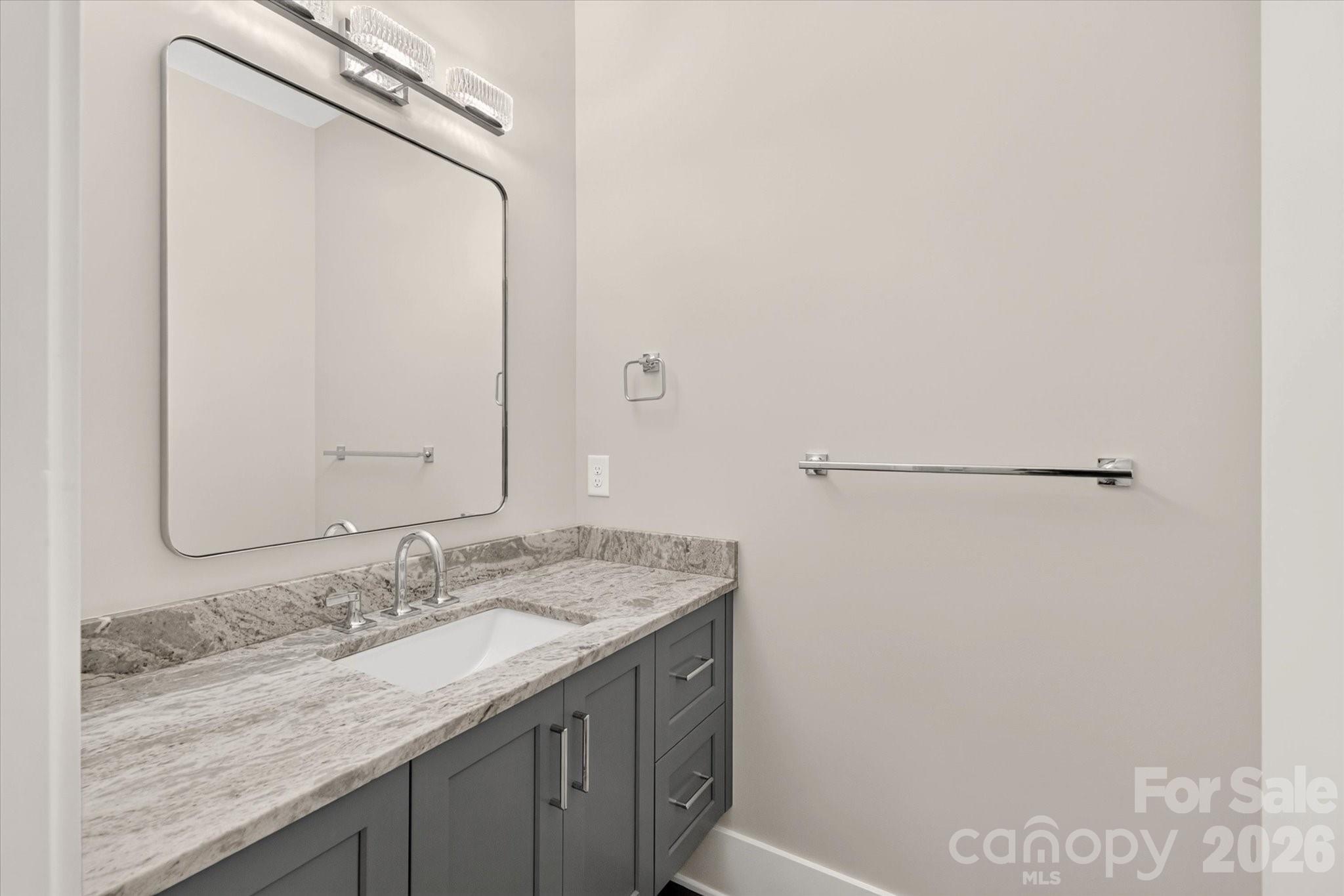 213 Crest Court — Weddington