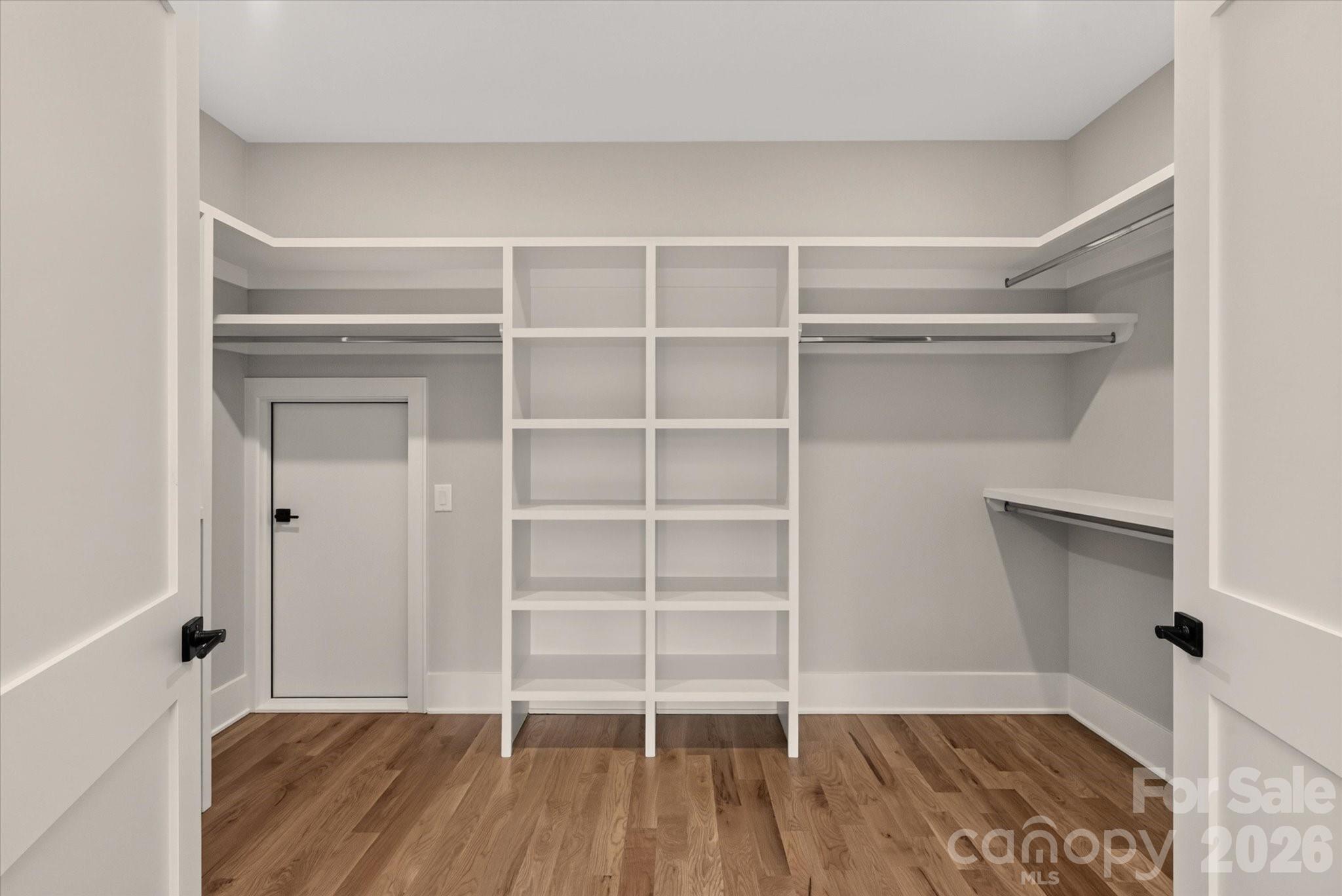 213 Crest Court — Weddington