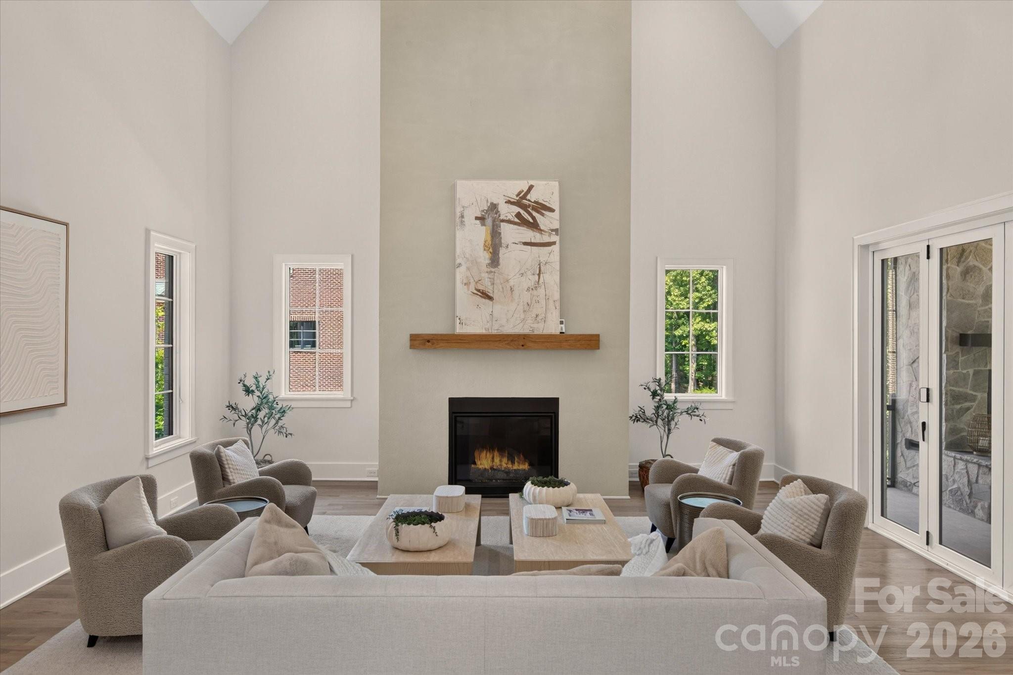 213 Crest Court — Weddington