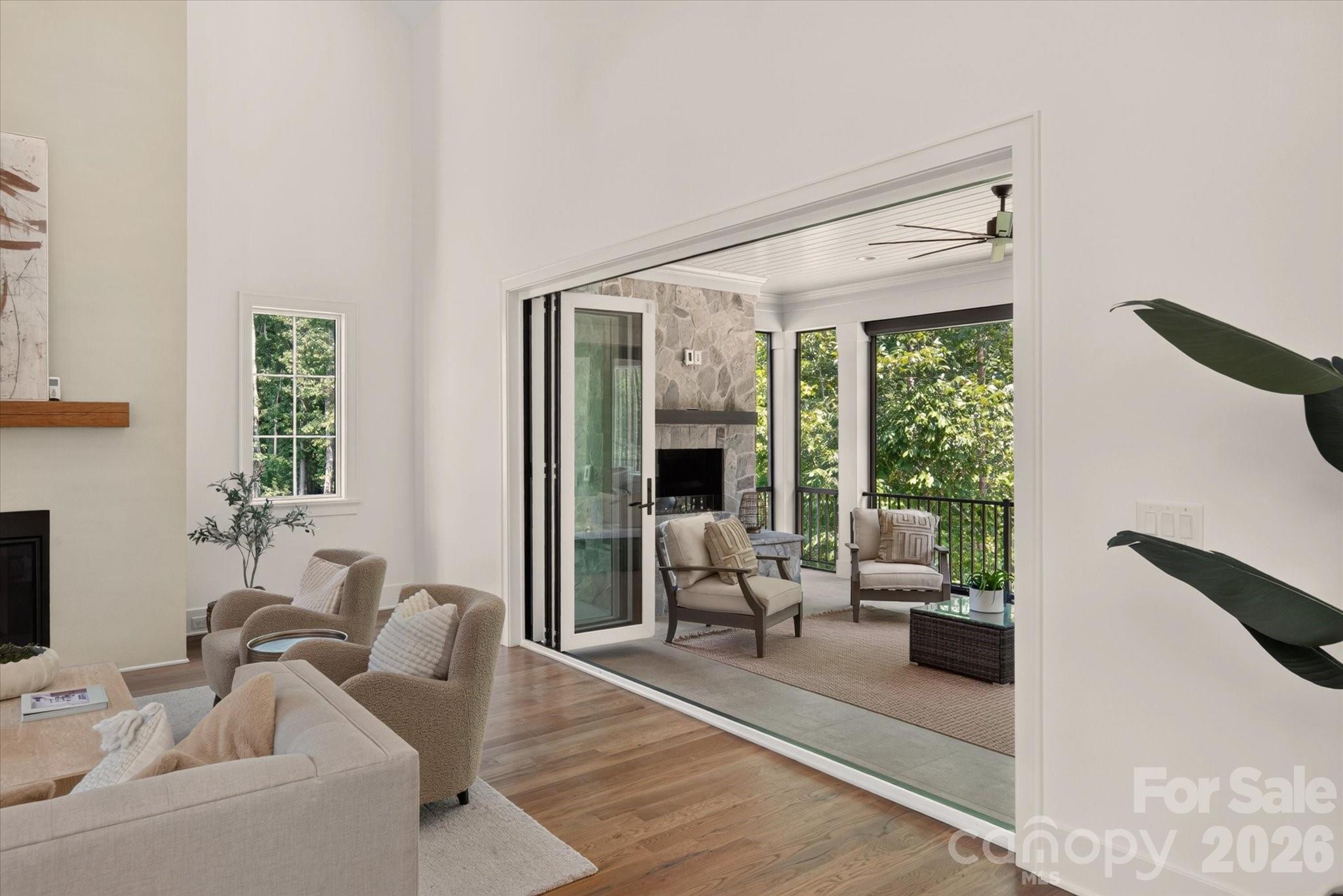 213 Crest Court — Weddington