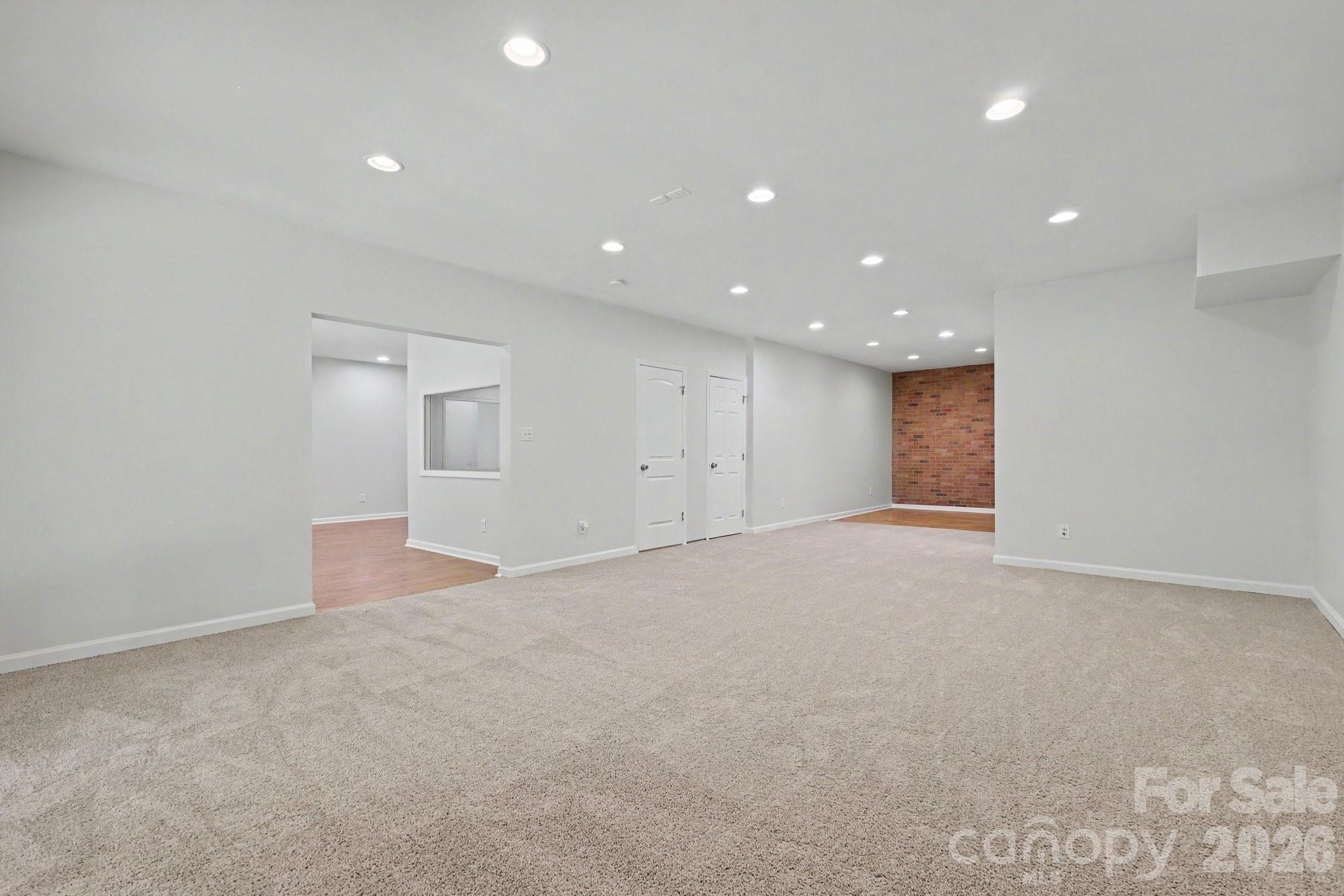 2318 Sonoma Valley Drive — Charlotte