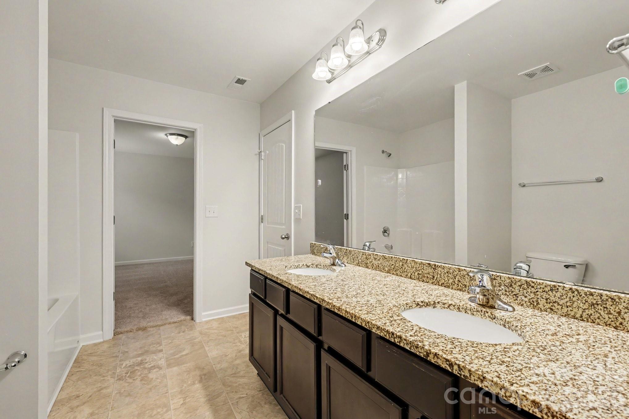 2318 Sonoma Valley Drive — Charlotte