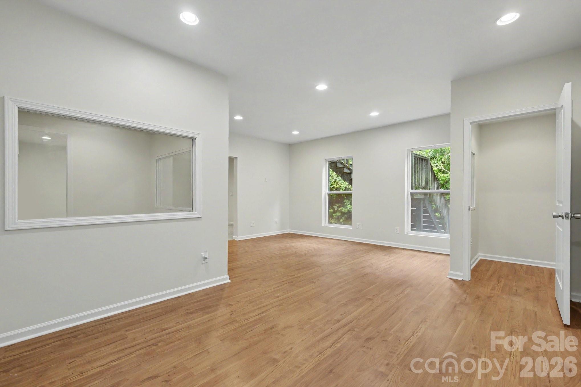 2318 Sonoma Valley Drive — Charlotte