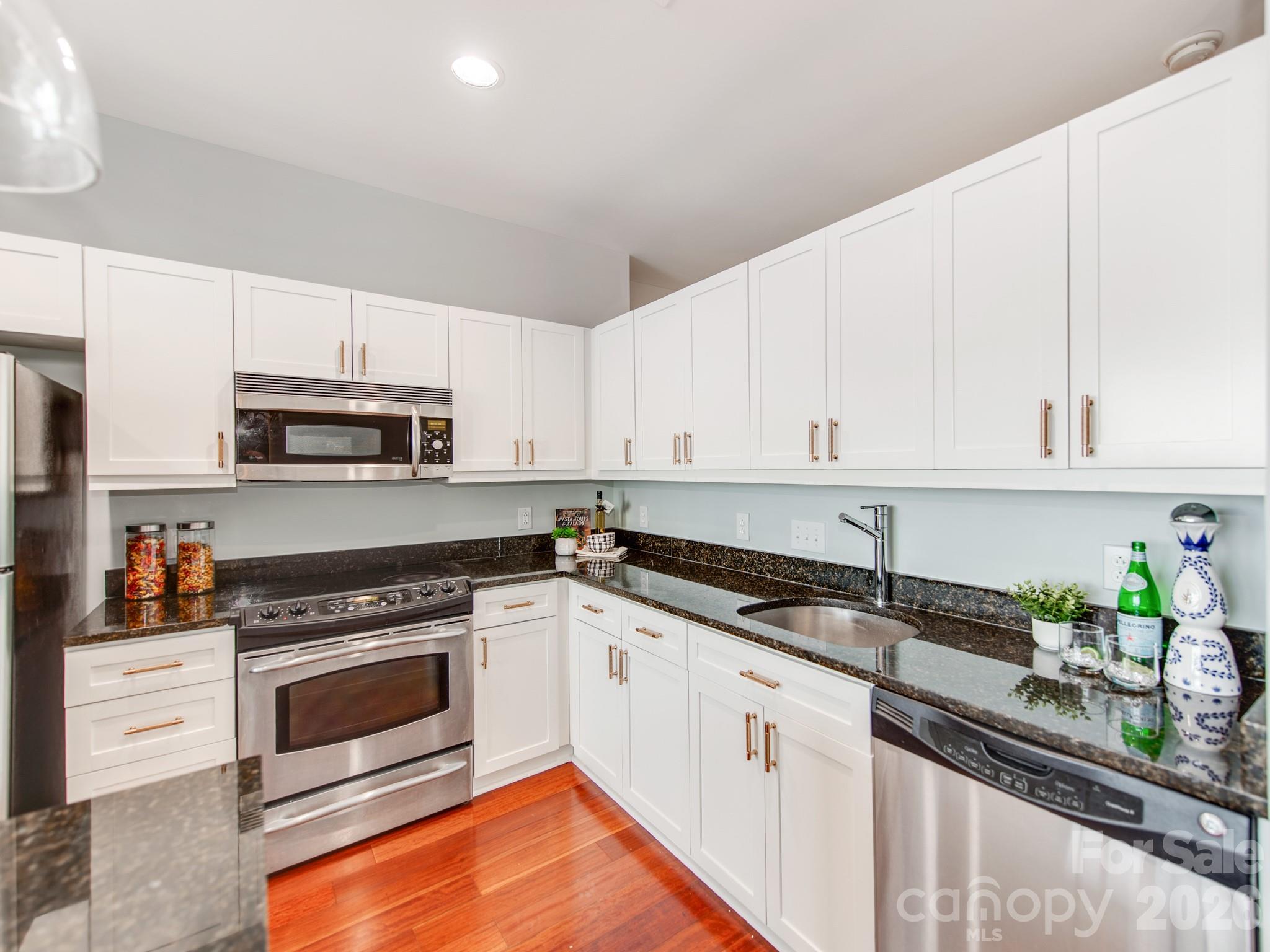333 W Trade Street #2603 — Charlotte