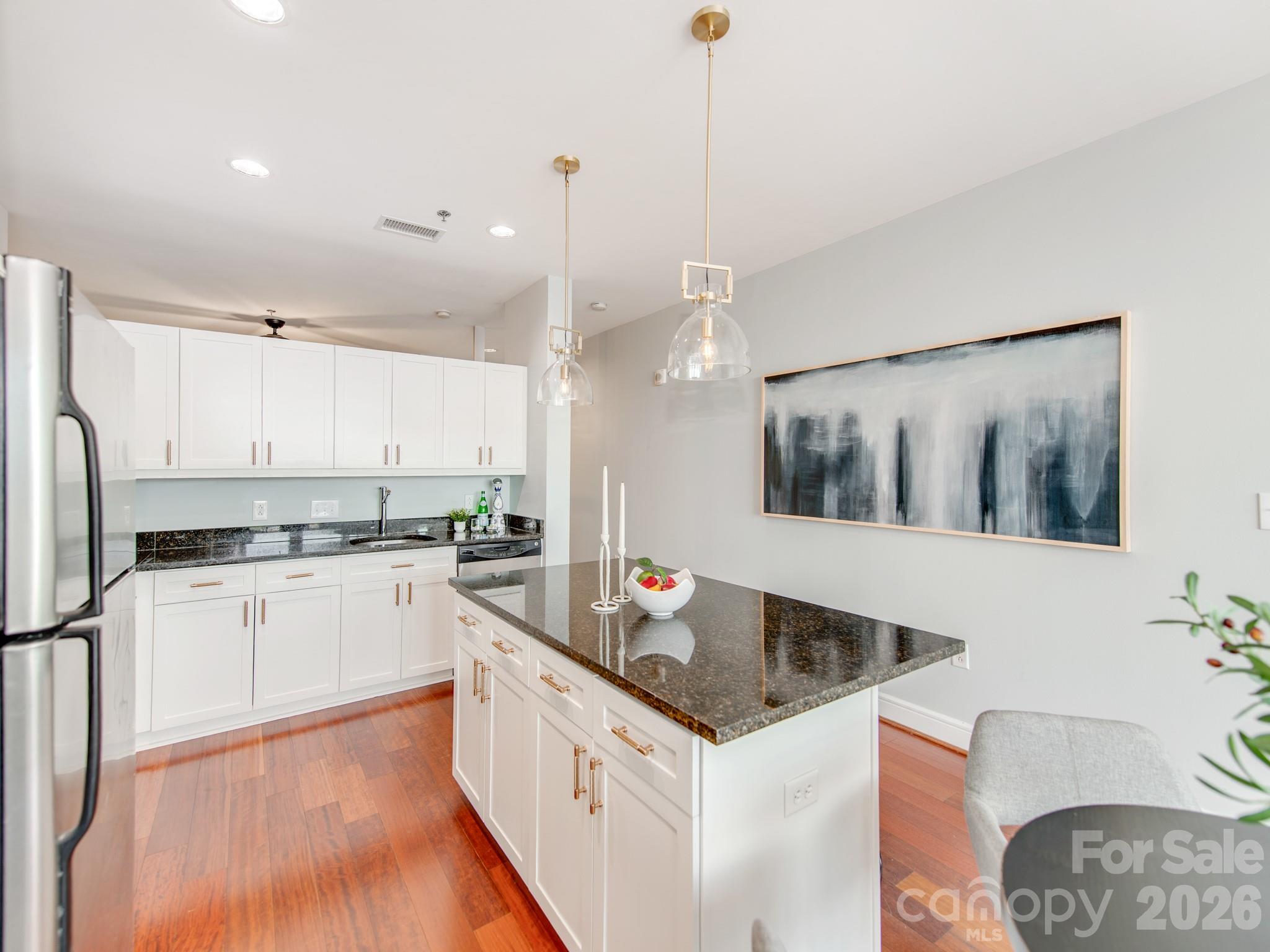 333 W Trade Street #2603 — Charlotte