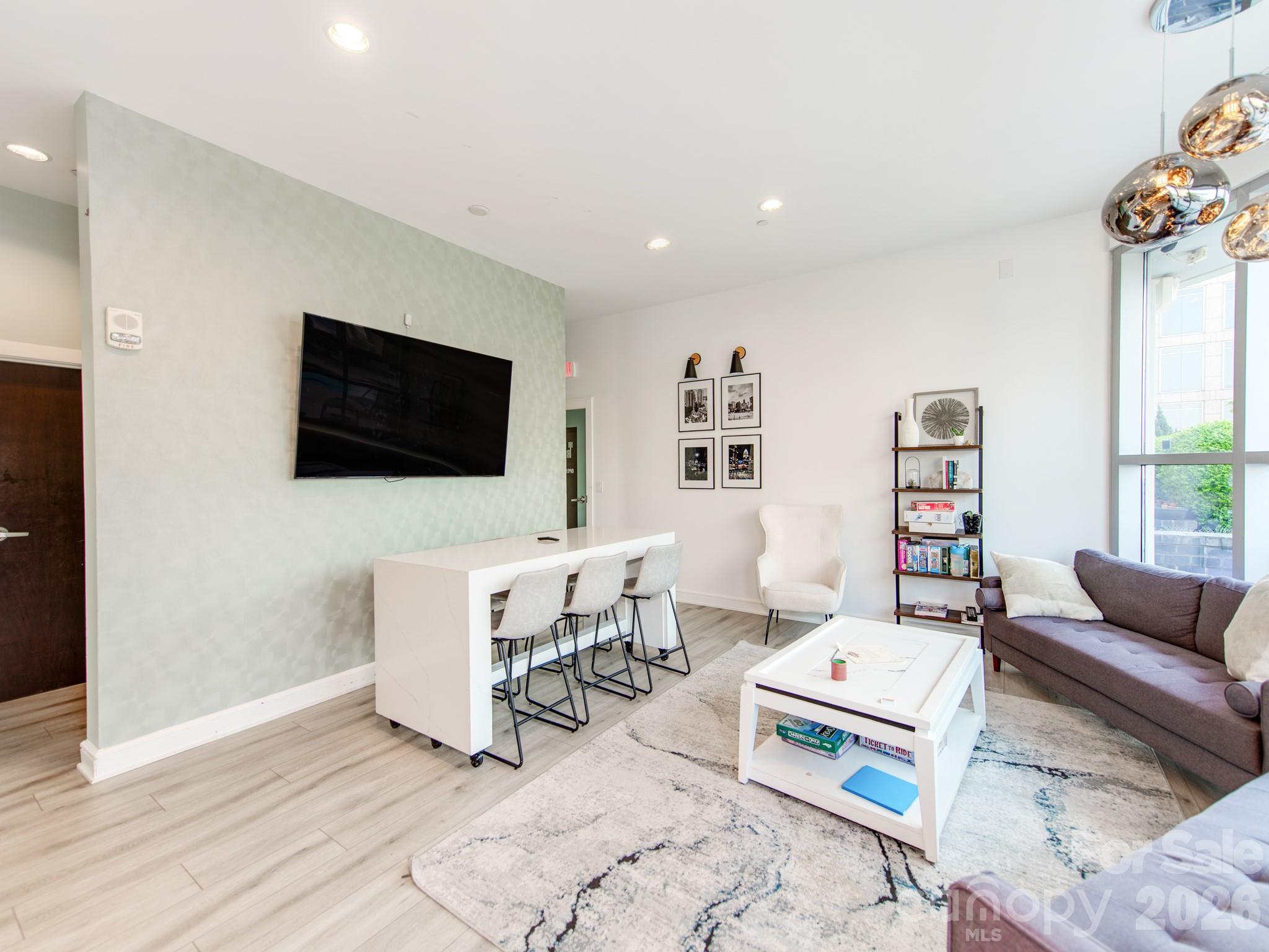 333 W Trade Street #2603 — Charlotte