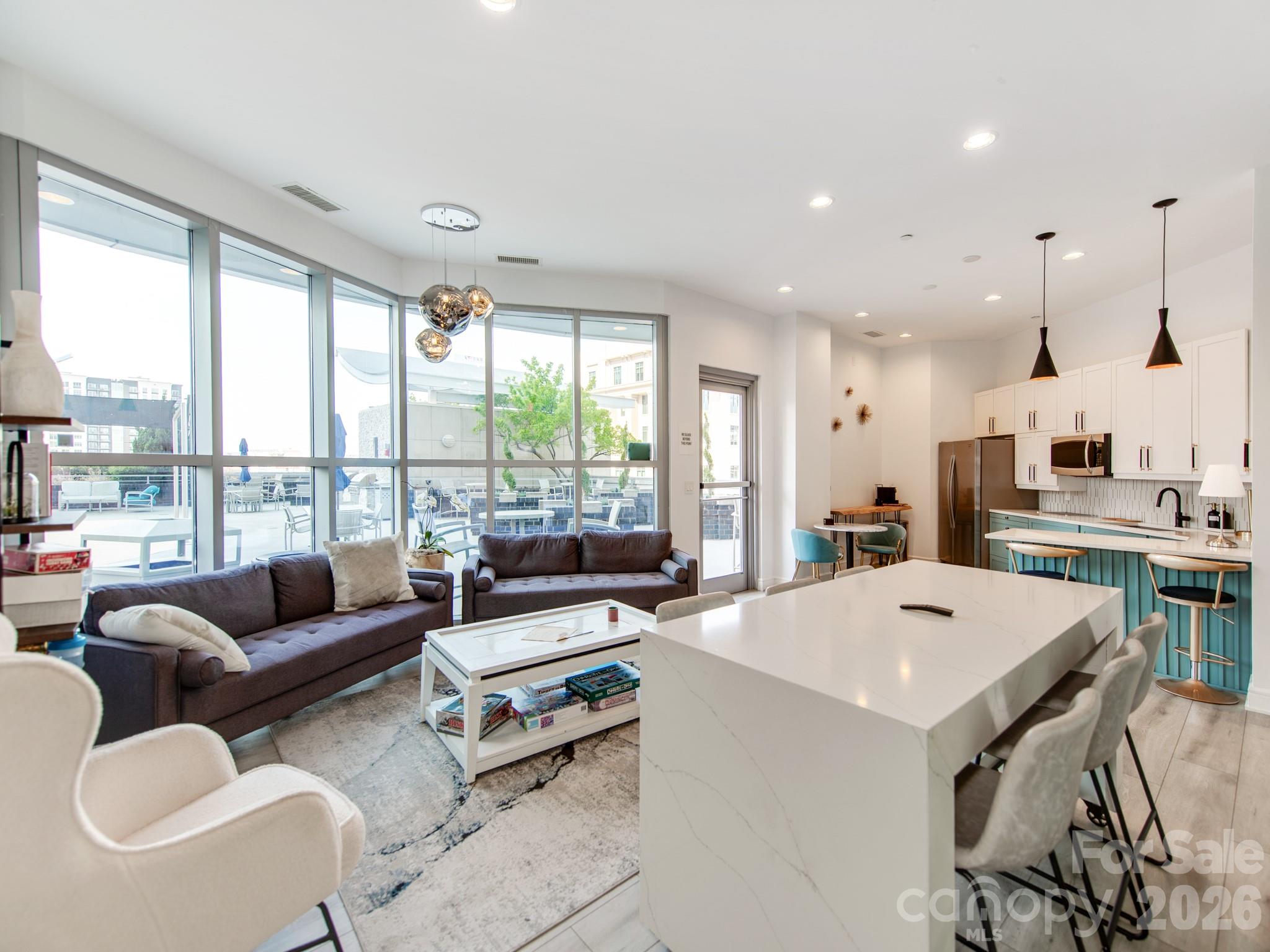 333 W Trade Street #2603 — Charlotte