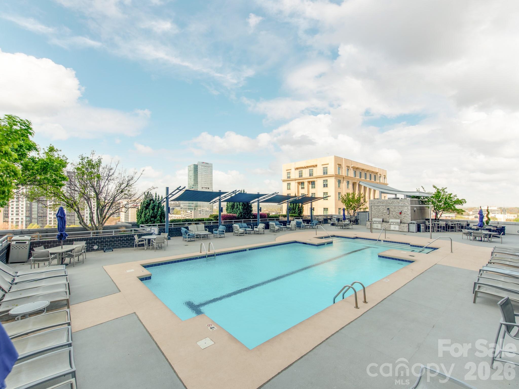 333 W Trade Street #2603 — Charlotte