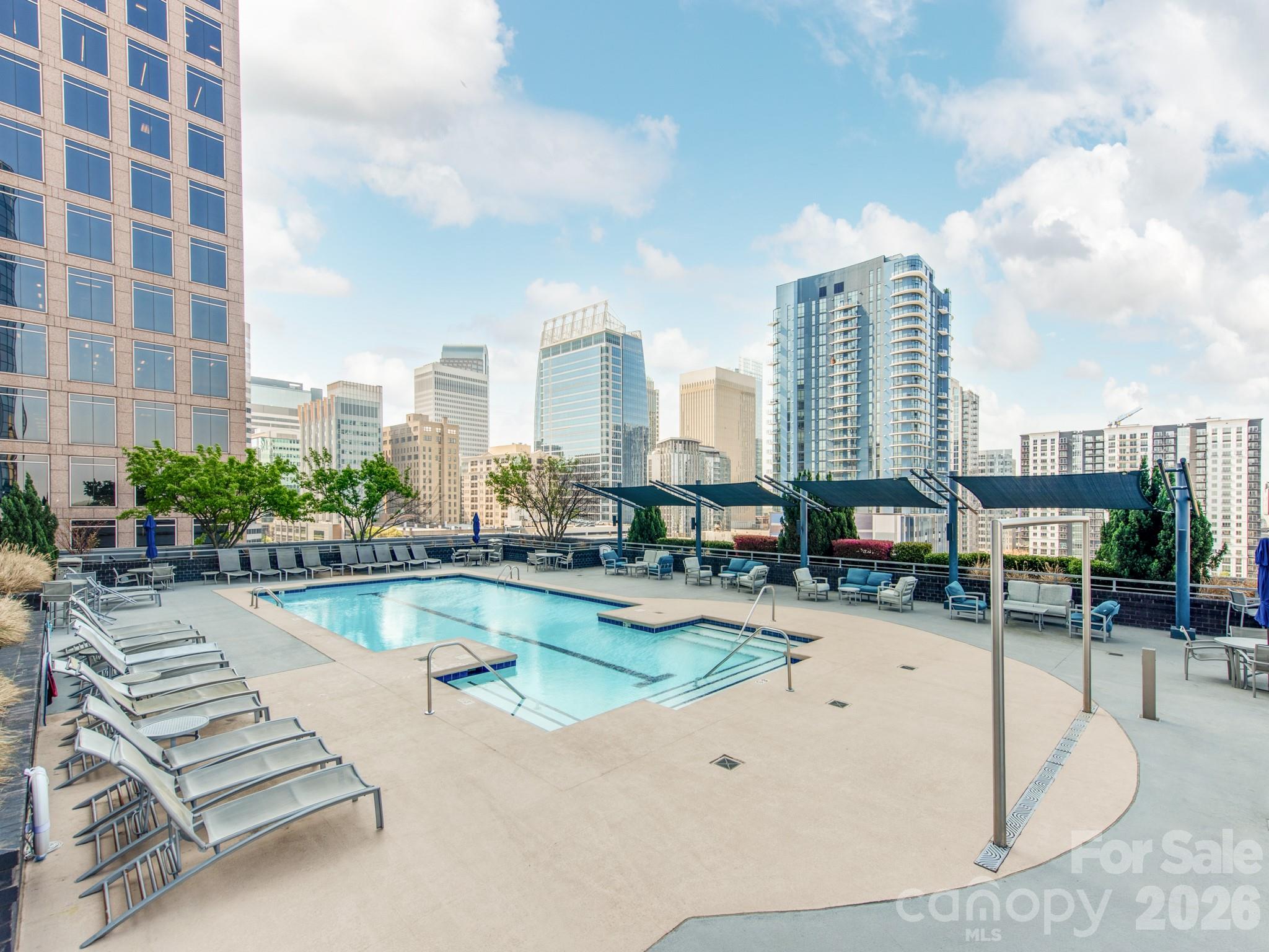 333 W Trade Street #2603 — Charlotte