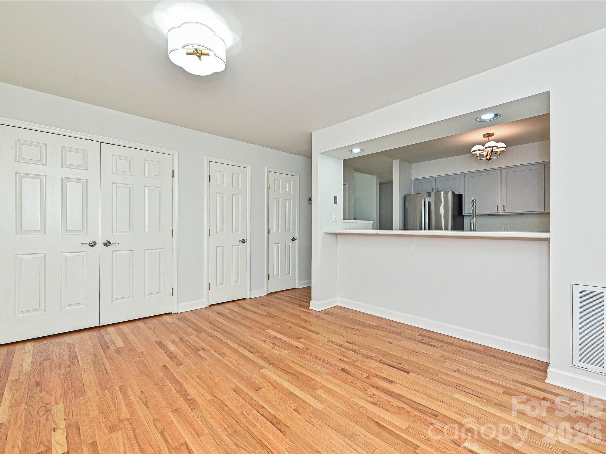 801 Lexington Avenue — Charlotte
