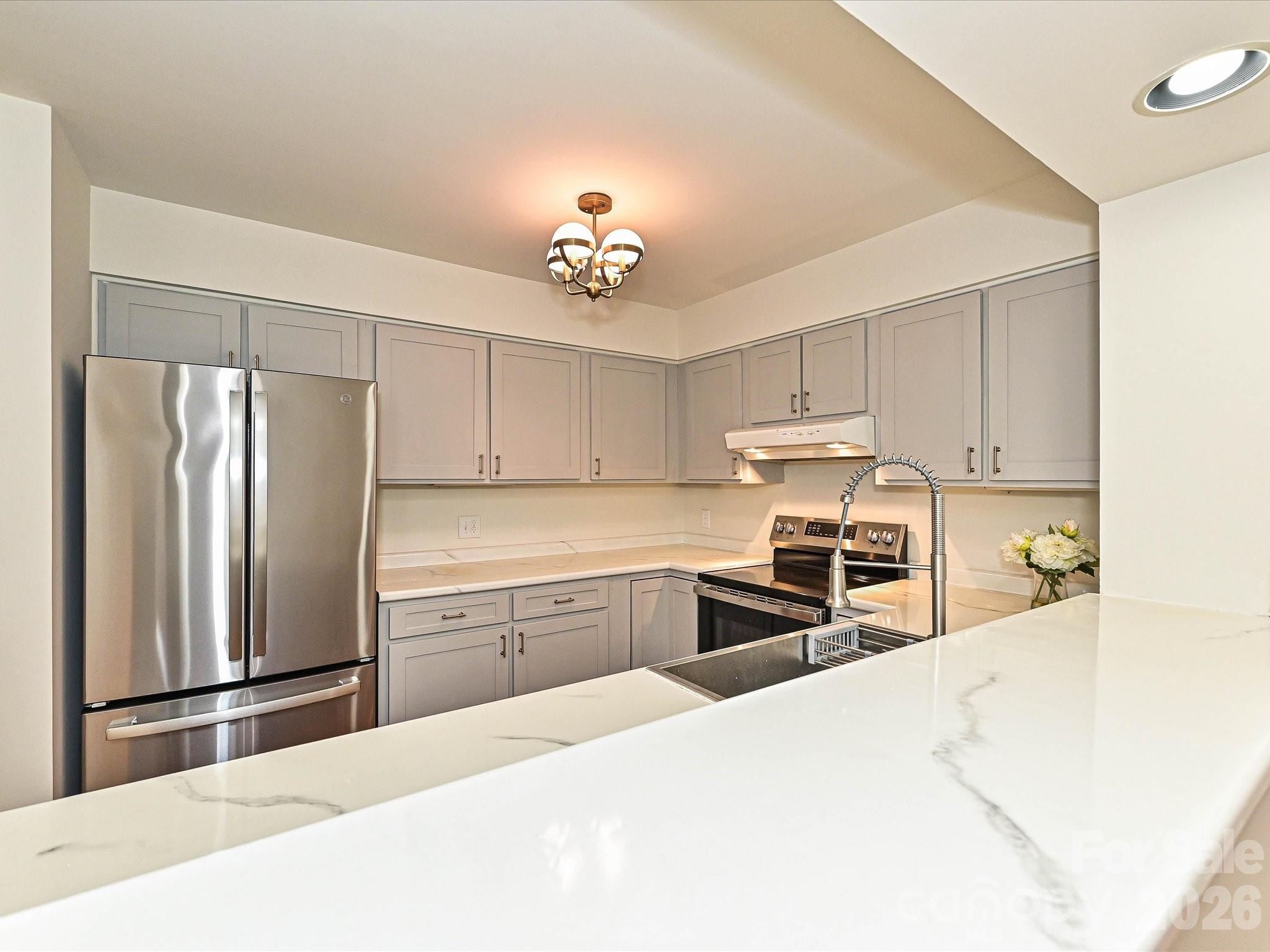 801 Lexington Avenue — Charlotte