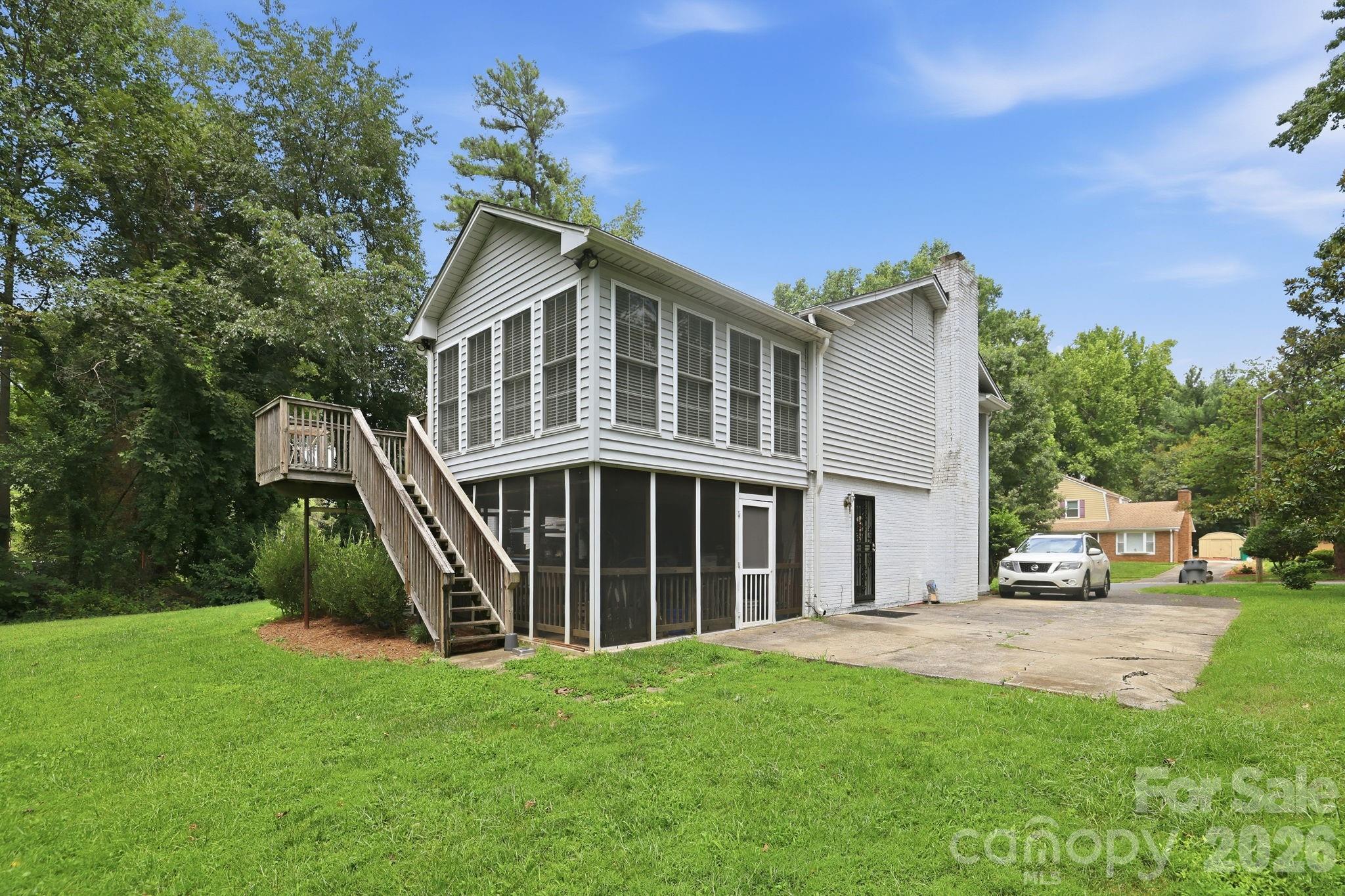 5914 Quiet Cove Court — Charlotte