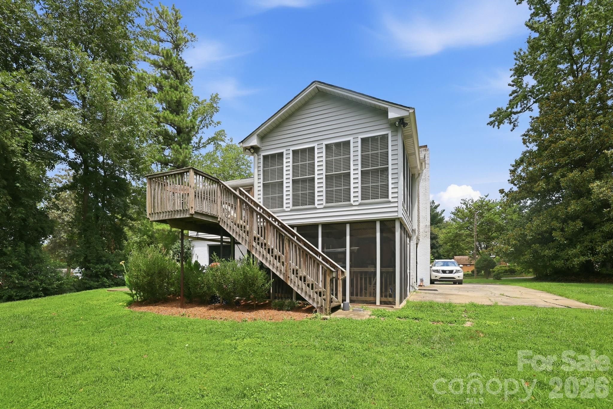 5914 Quiet Cove Court — Charlotte