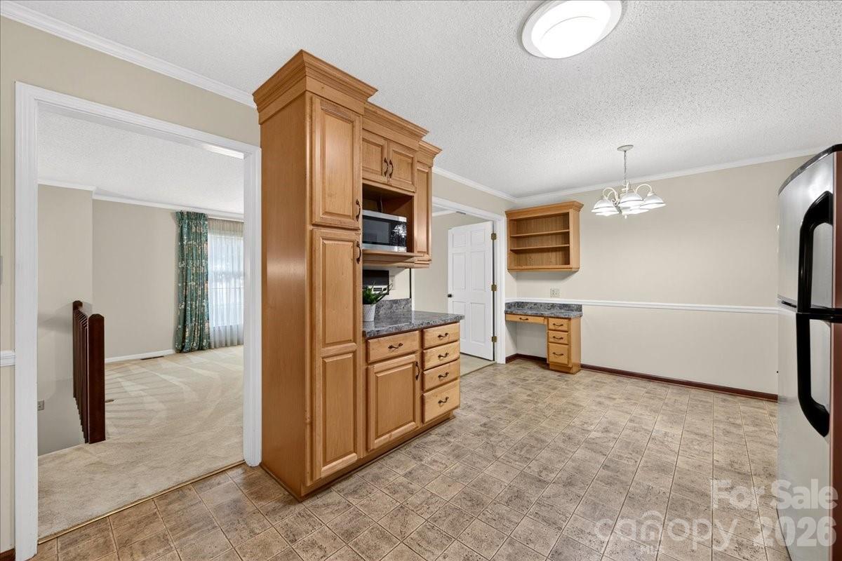 5000 Cedar Forest Drive — Charlotte