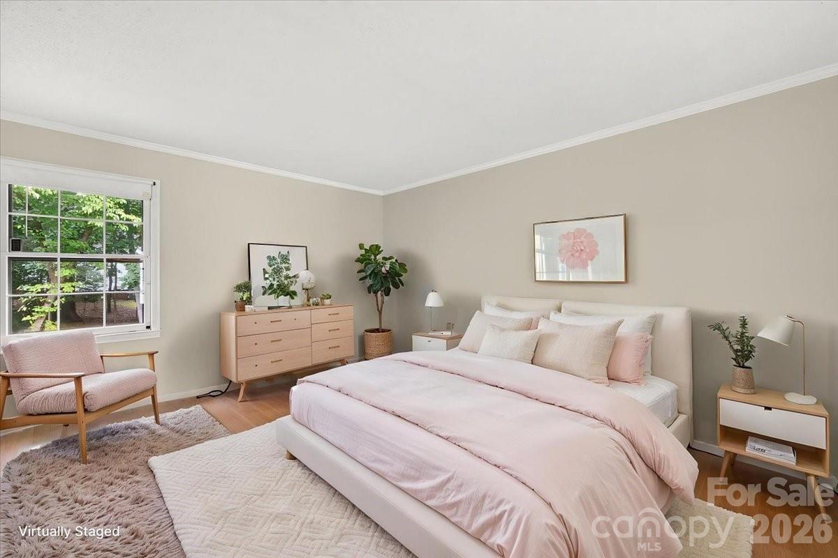 5000 Cedar Forest Drive — Charlotte